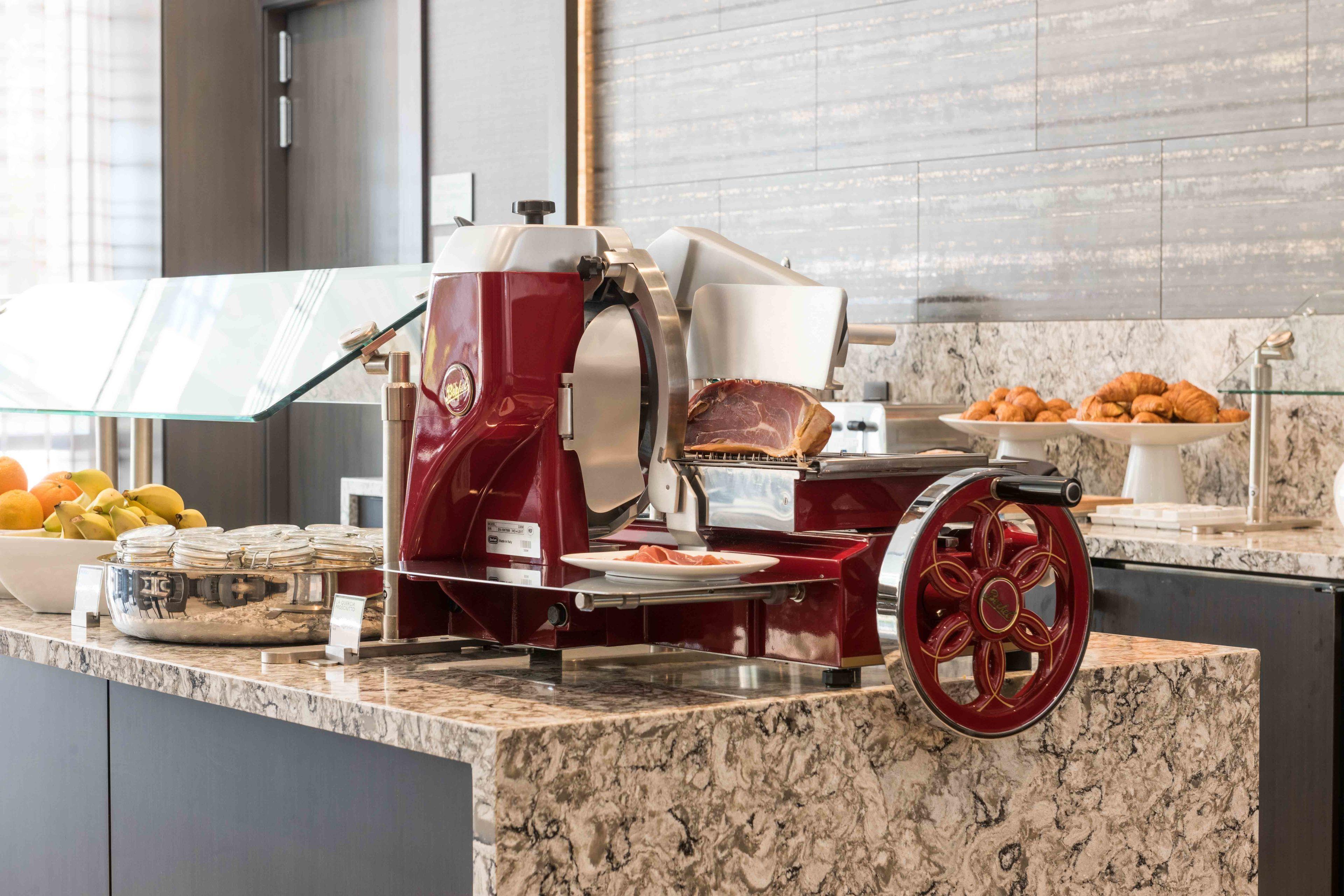 Ac By Marriott Cleveland Circle Hotel Boston