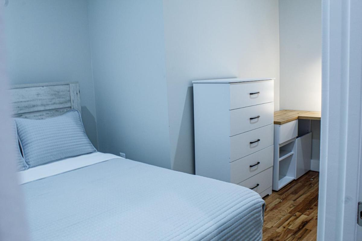 Modern 3br Walk To Subway 2 Min To Logan Airport *