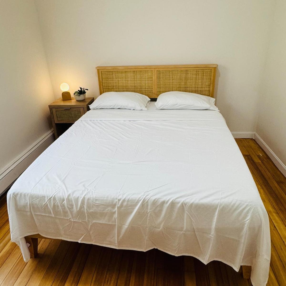 Spacious 3br Unit In Free Parking