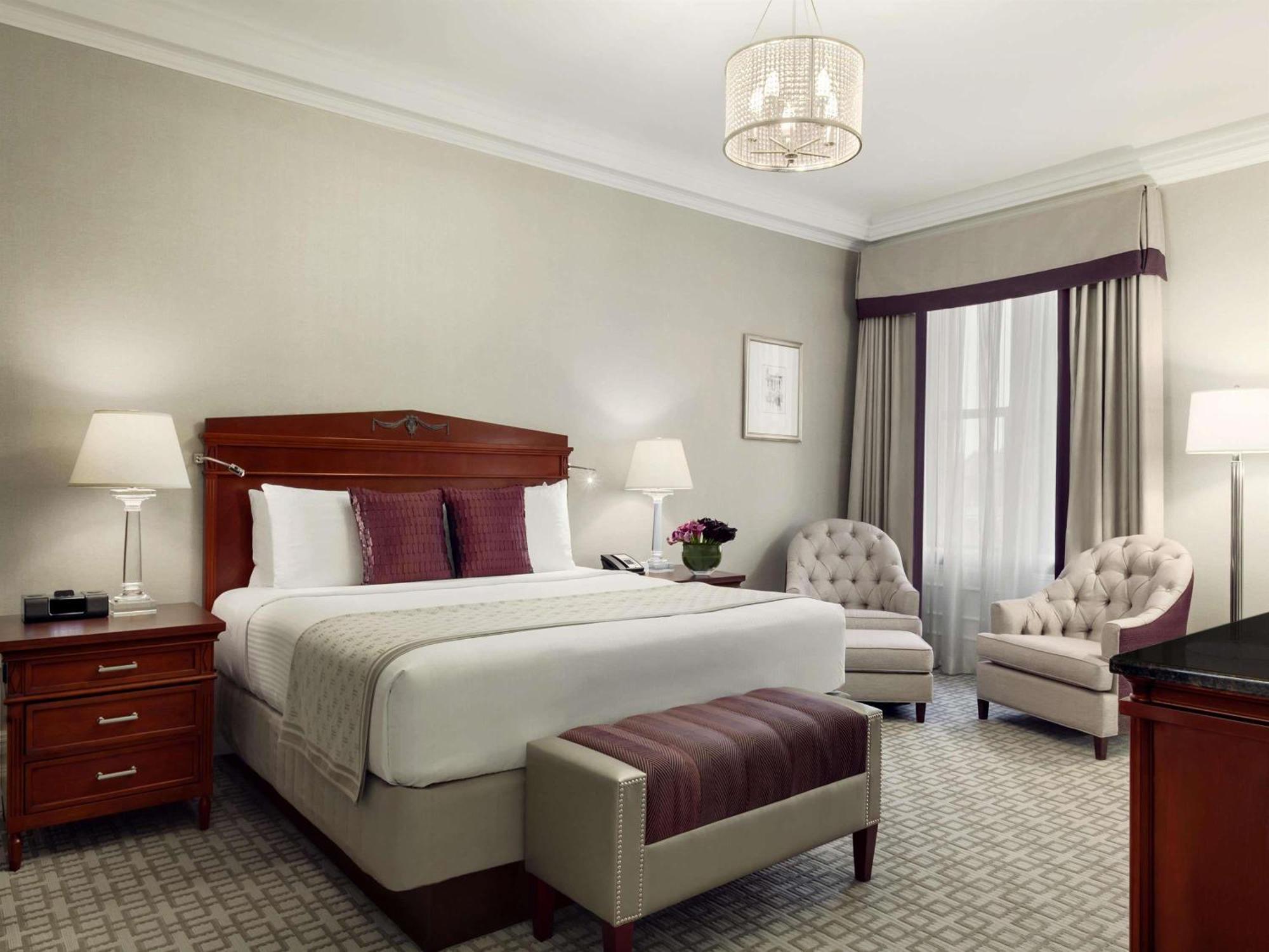 Fairmont Copley Plaza 5*