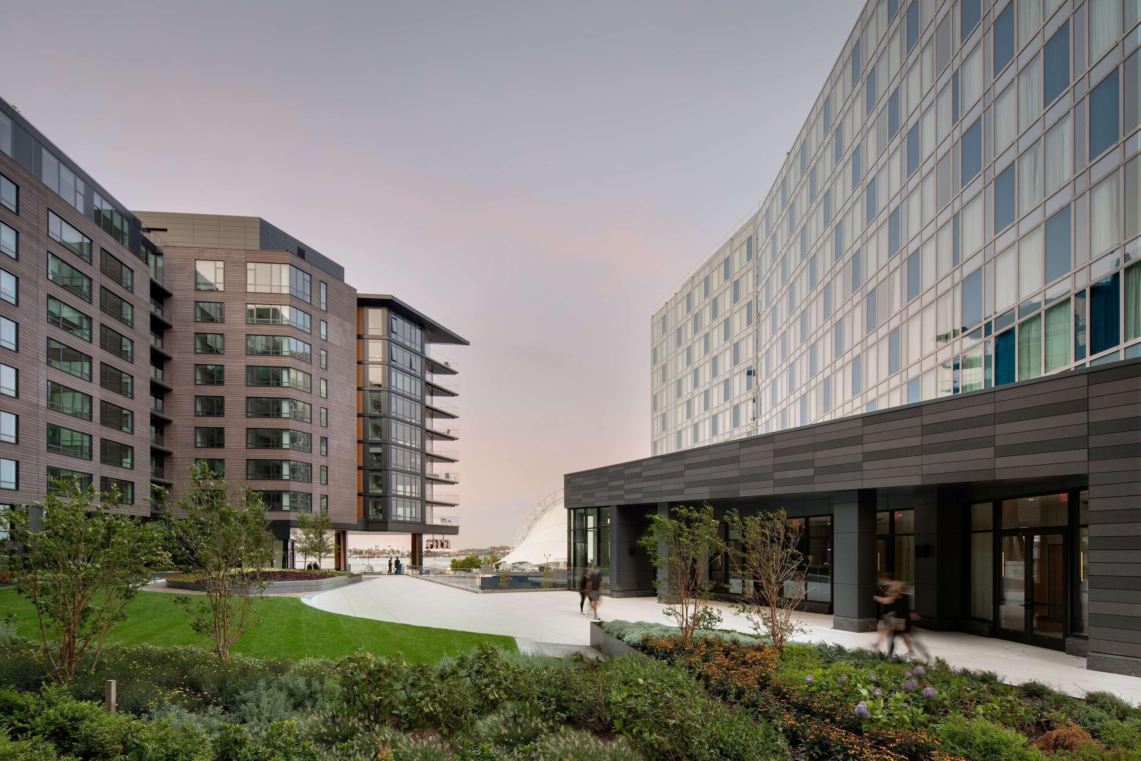 Hyatt Place Boston/seaport District Hotel Boston