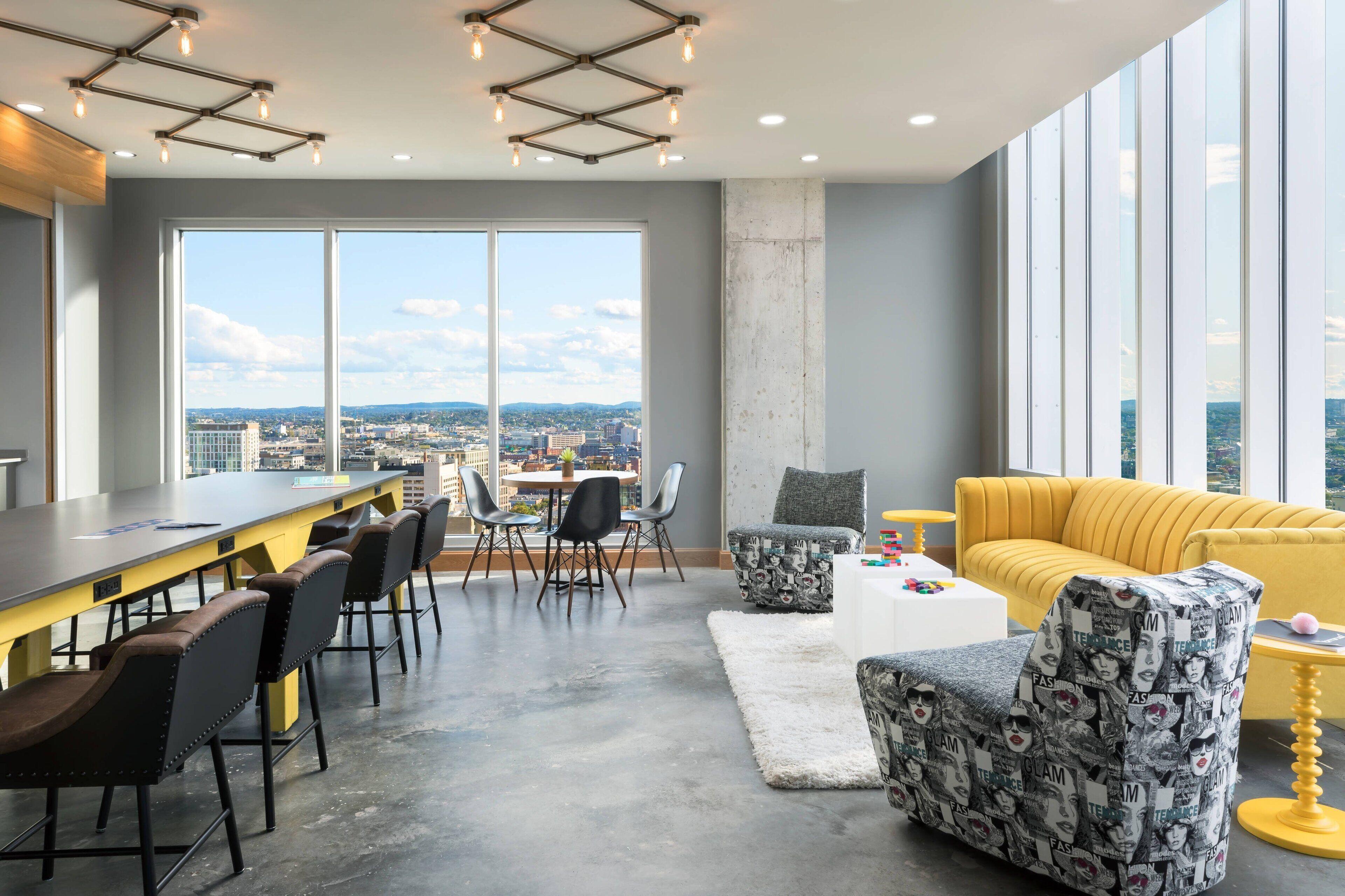 Moxy Downtown