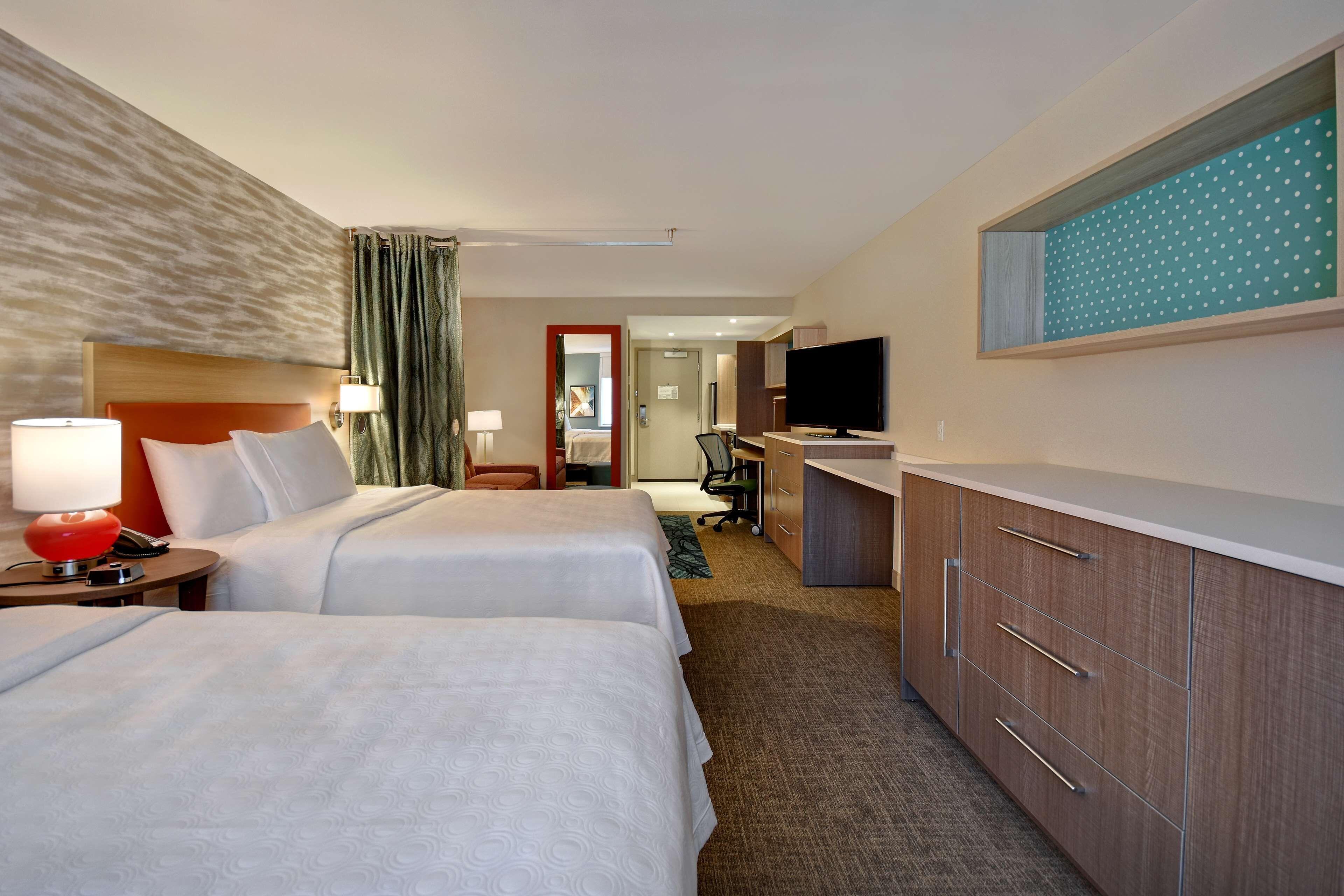 Hotel Home2 By Hilton South Bay 3*