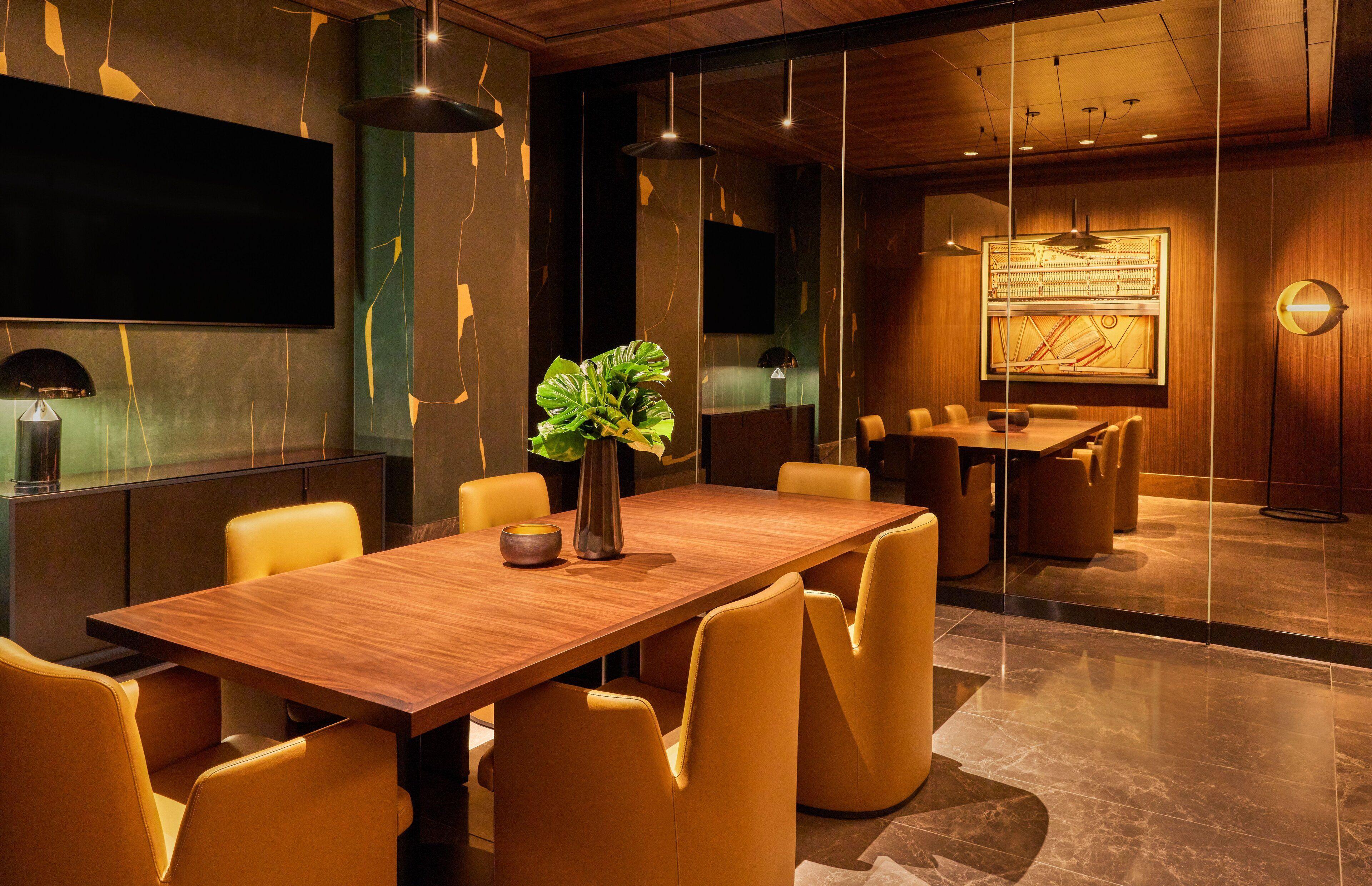 Omni At The Seaport Hotel 4*