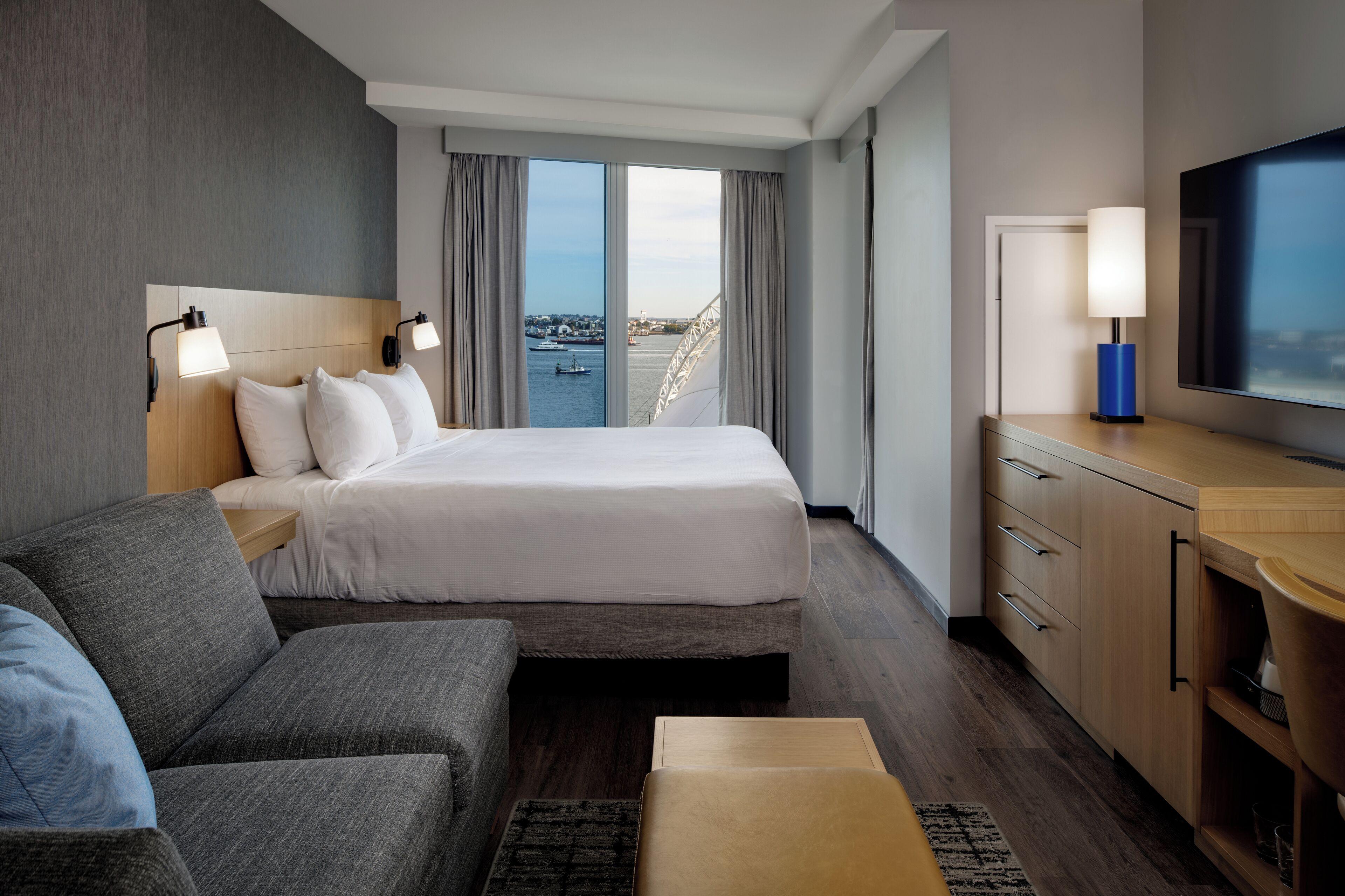 Hyatt Place Boston/seaport District Hotel Boston