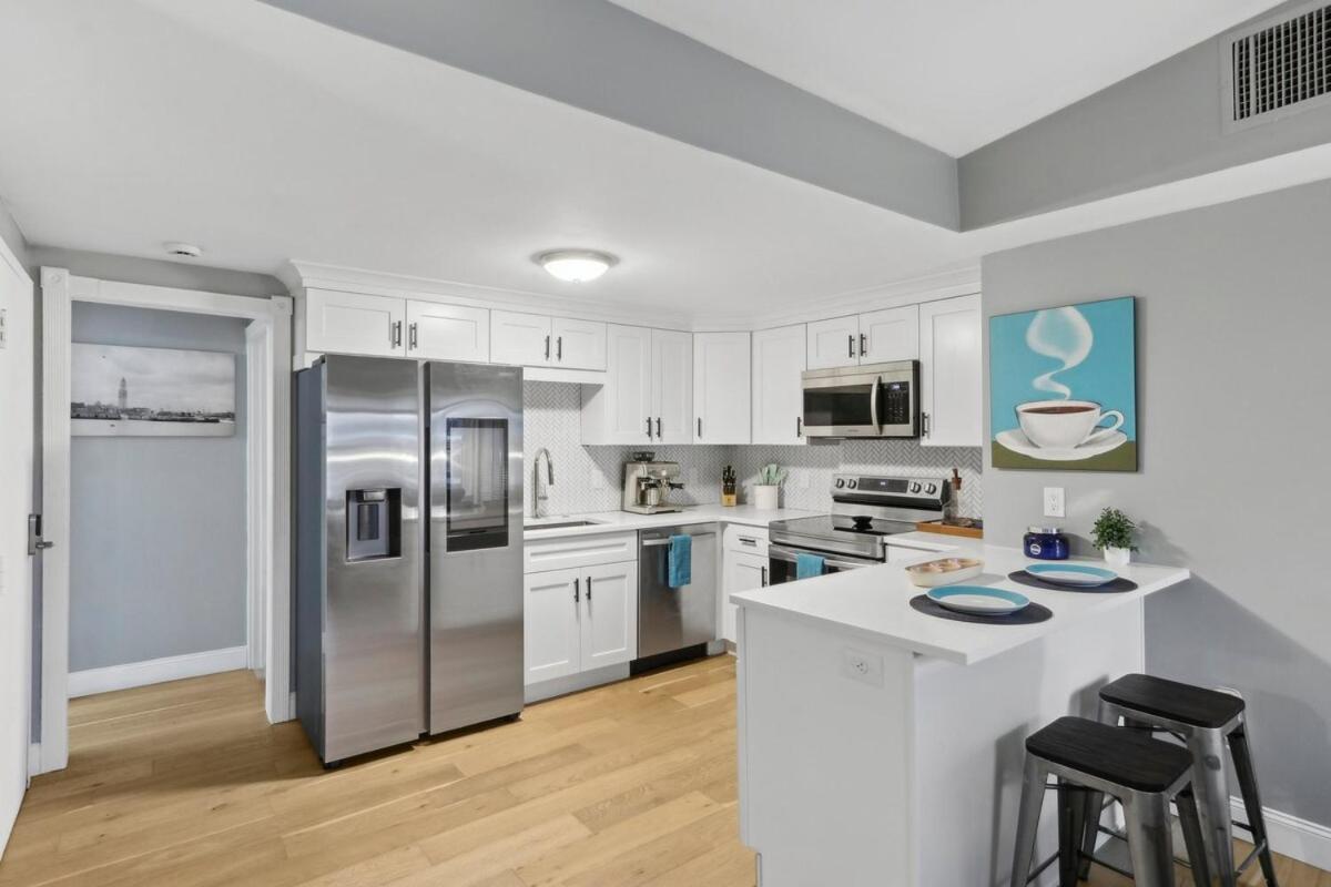 New Southie Penthouse With Private Roof Deck * Boston