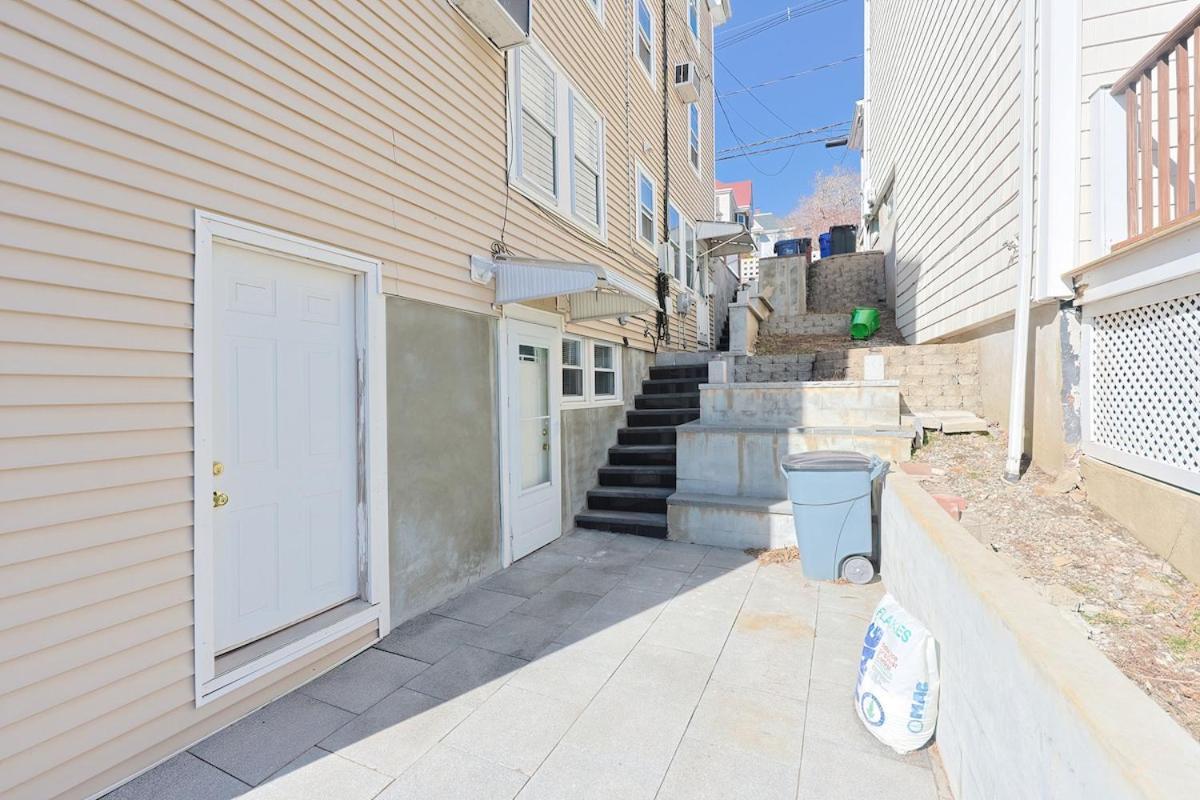 Eastie Roomy 3br With Easy And Airport Access Apartment Boston