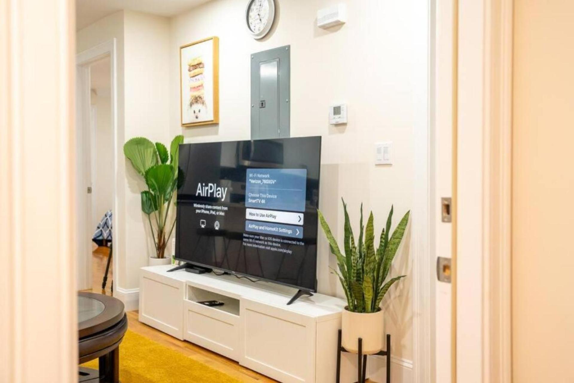 80-3 3br - Cozy Near Dorchester Center Apartment *