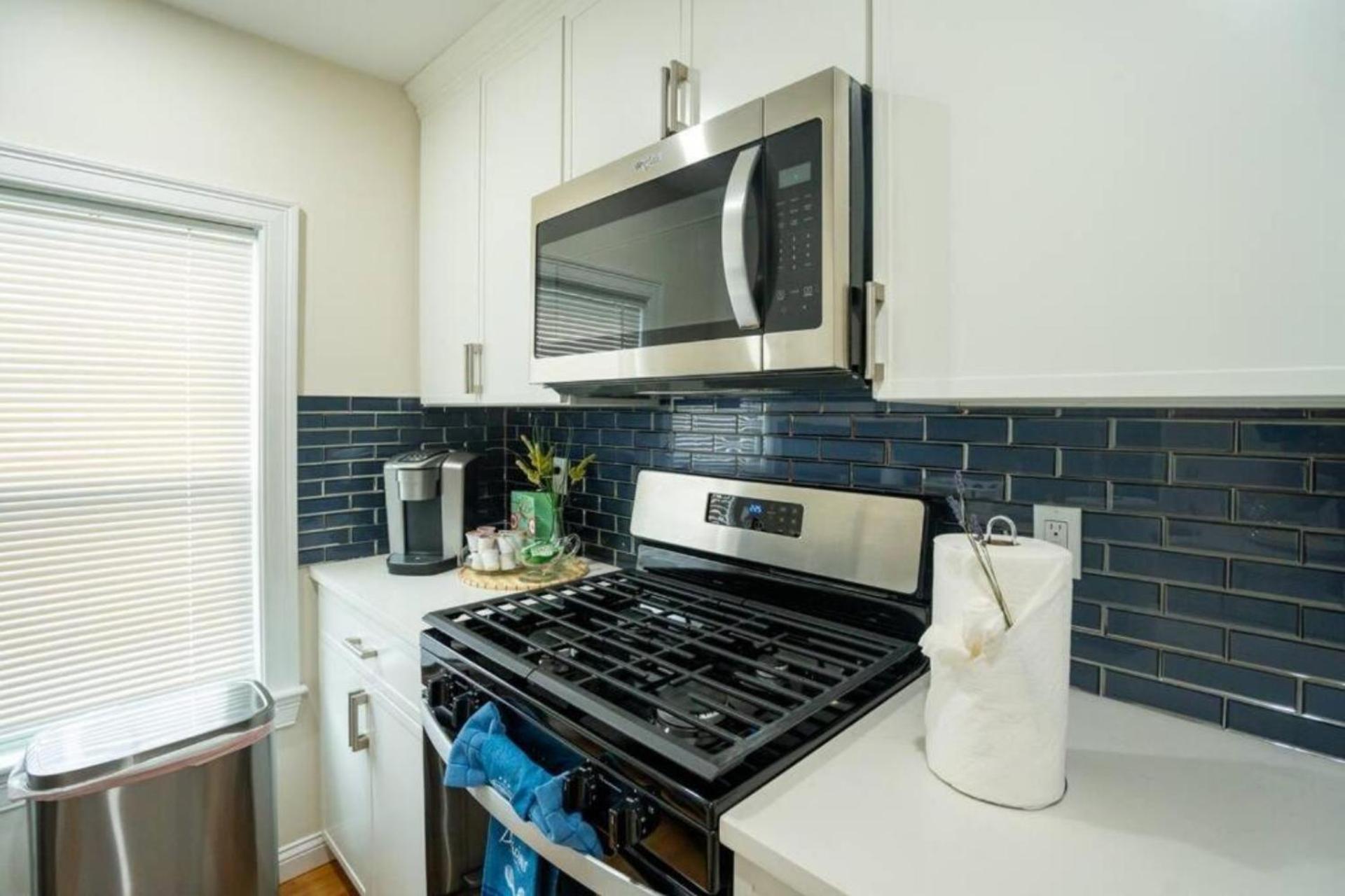 Apartment 80-3 3br - Cozy Near Dorchester Center