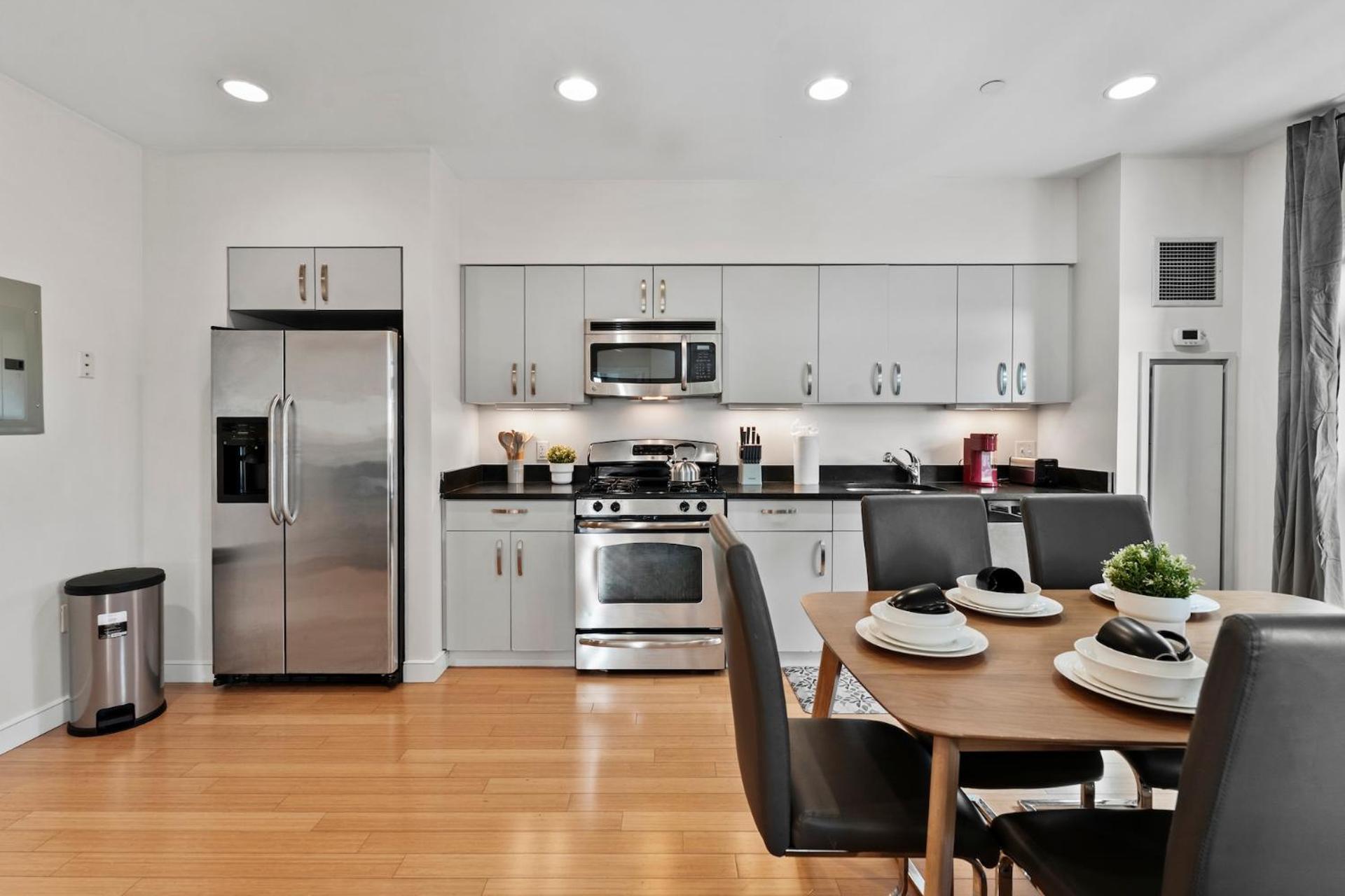 Apartment Beautiful 2br In Southend *