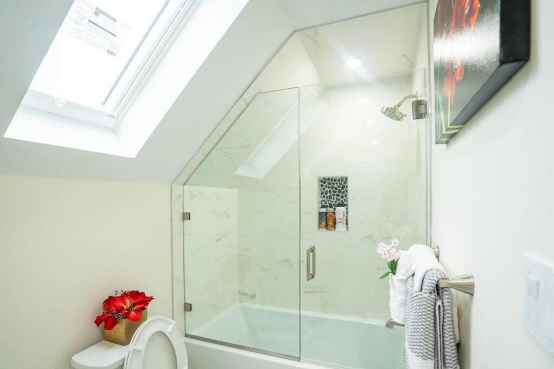 80-3 3br - Cozy Near Dorchester Center Apartment *