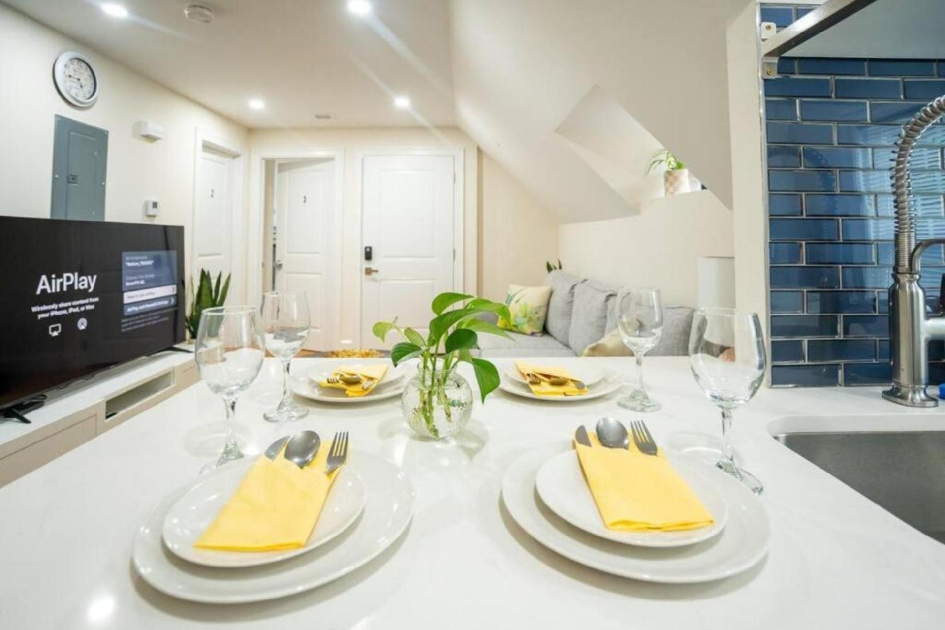 80-3 3br - Cozy Near Dorchester Center *