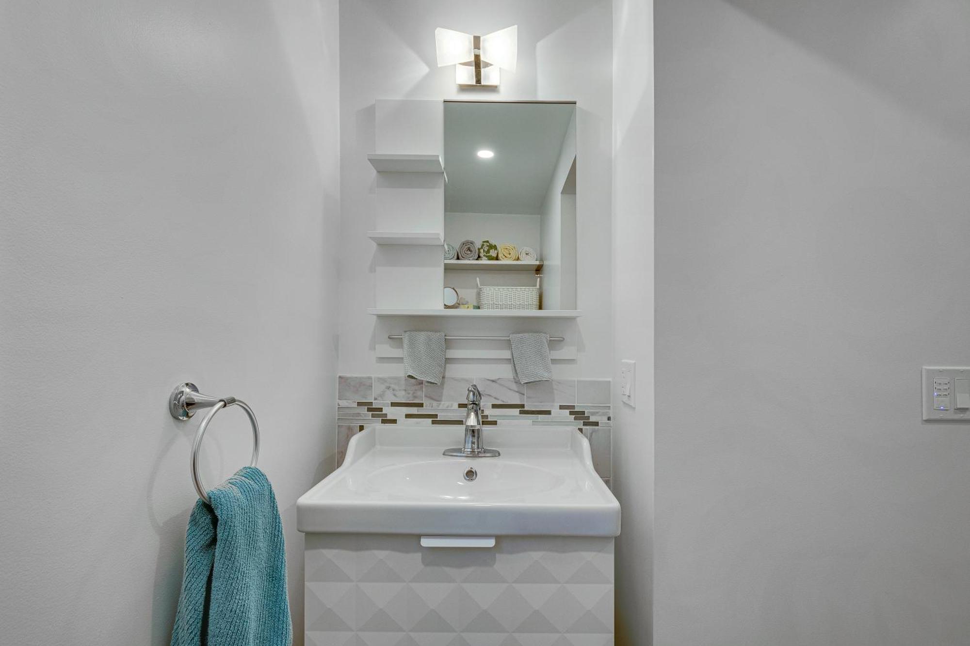 2br Dog-friendly In 2-fam - Comfy Retreat Apartment Boston