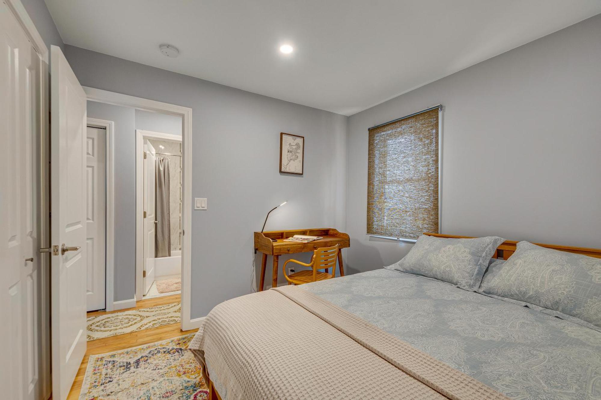 Apartment 2br Dog-friendly In 2-fam - Comfy Retreat