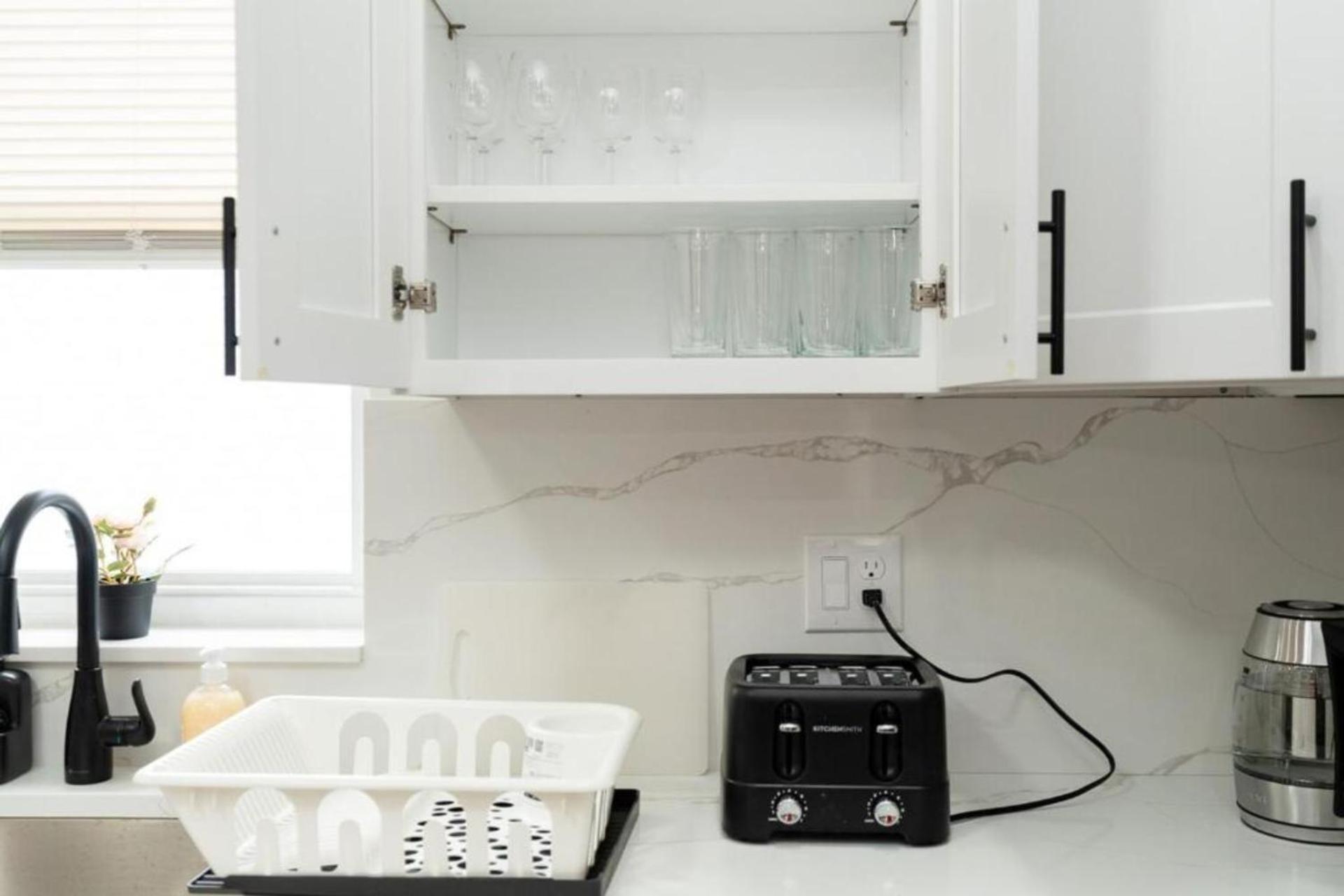 558-2 3br - Modern Nest Near Franklin Park Boston