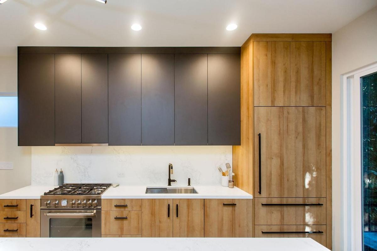 Splendid One-bedroom Sanctuary In Apartment *