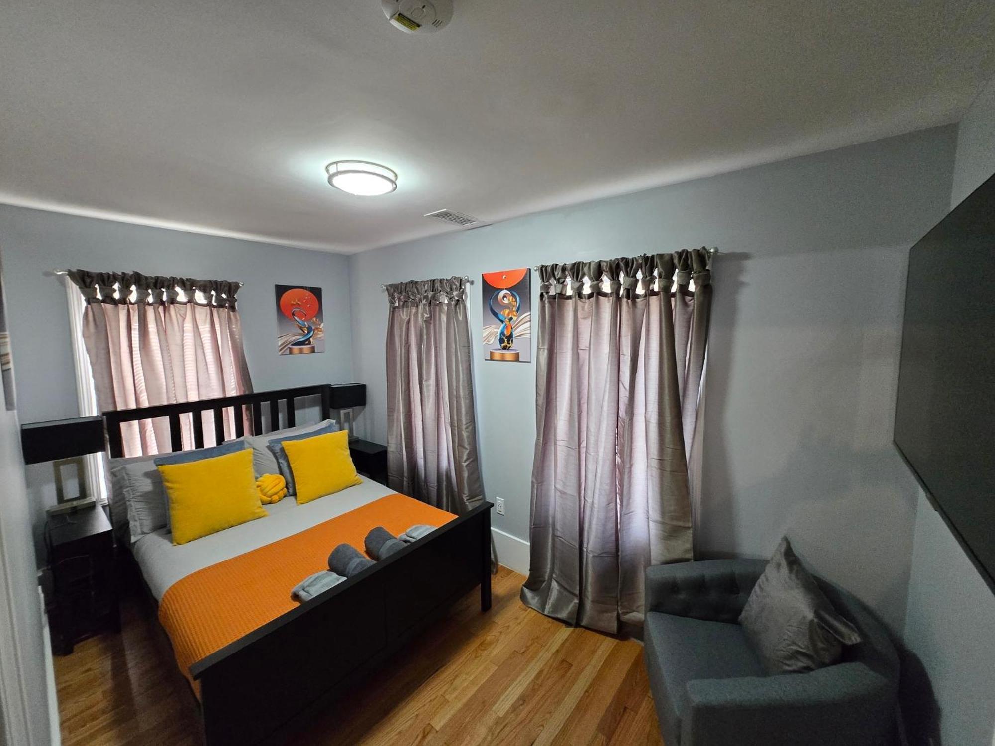 Brand New 2br House 20min Downtown