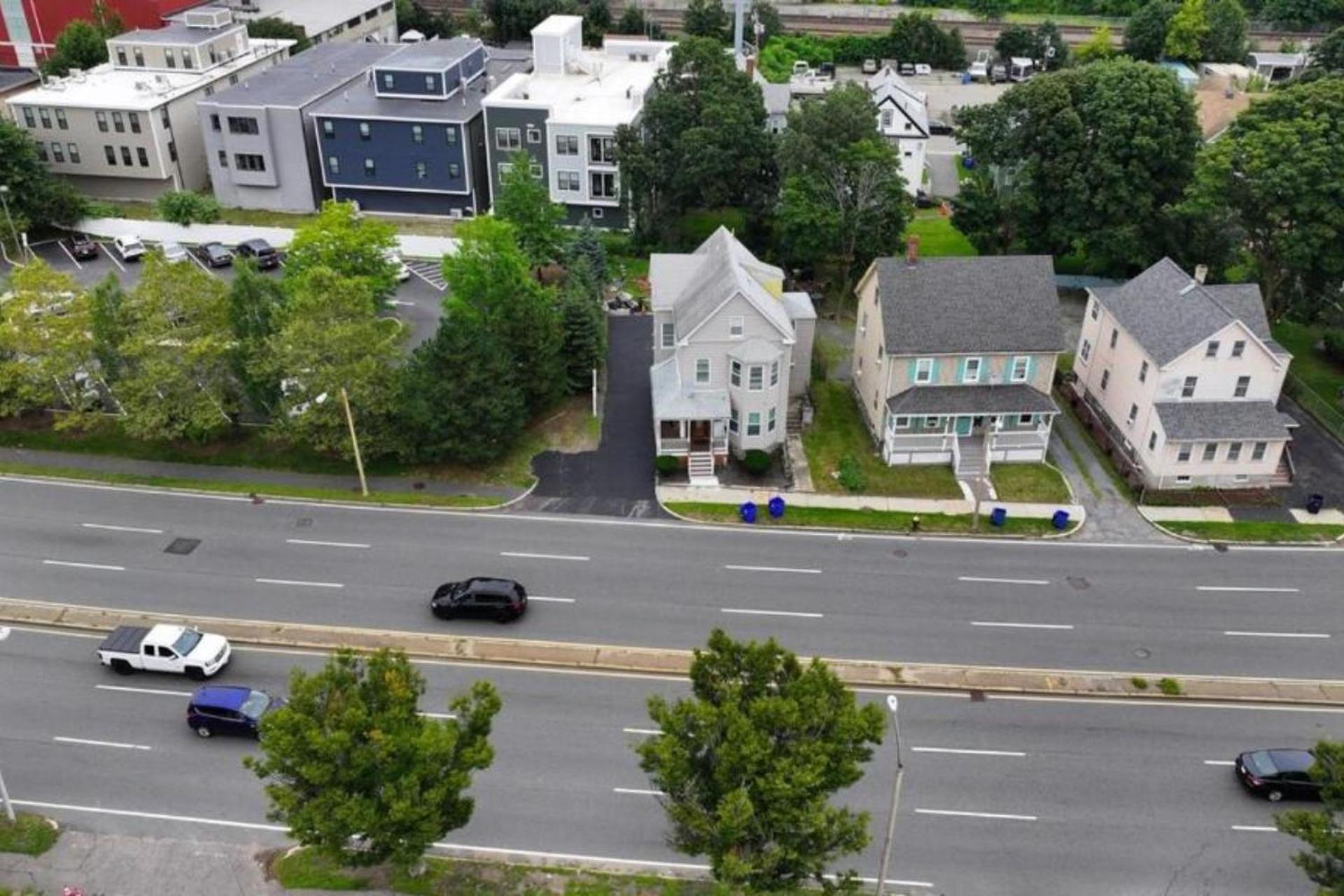 988 - 2 4br Cozy Getaway Near Geneva Cliffs Apartment *