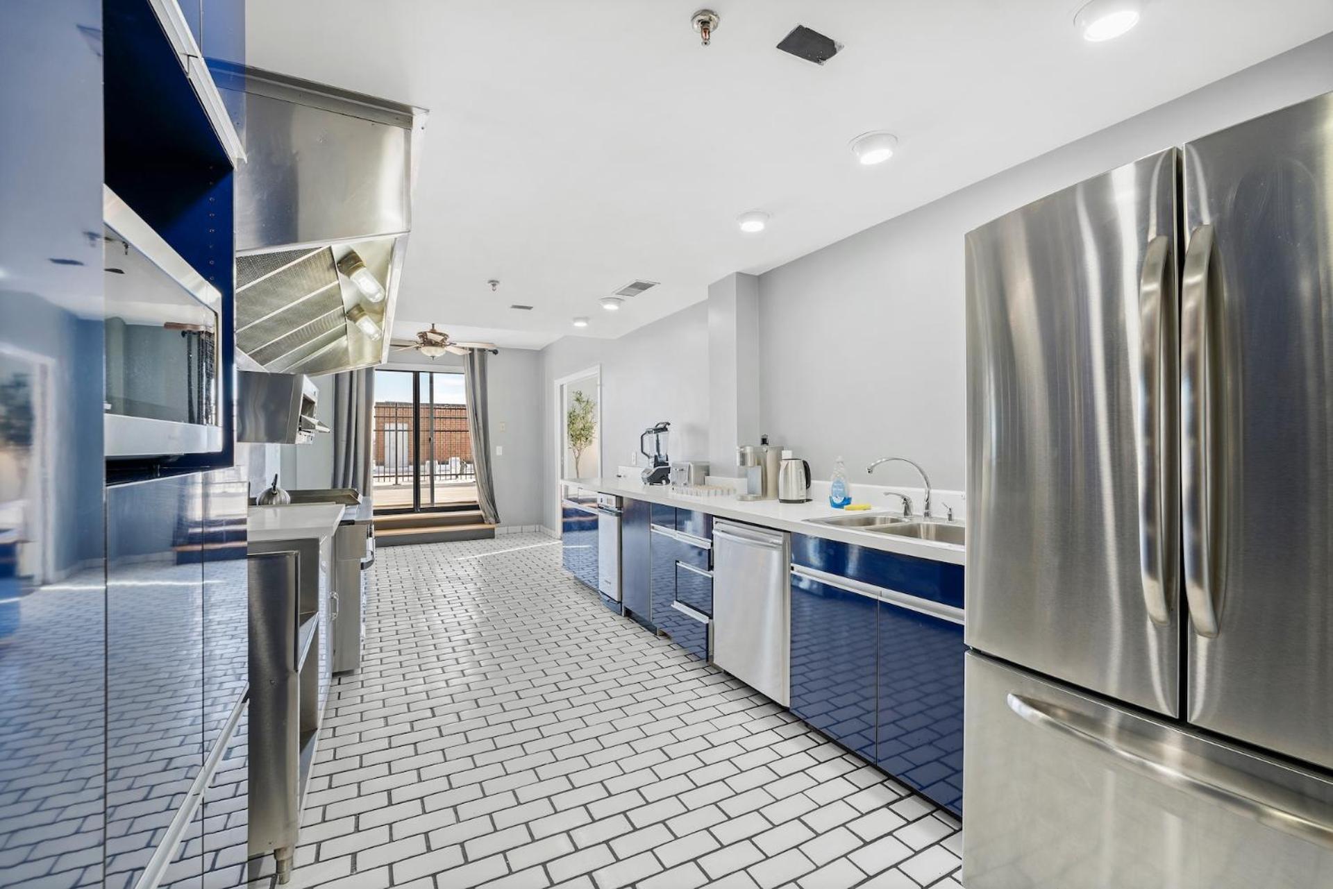 Luxury Massive Penthouse In Watertown Boston