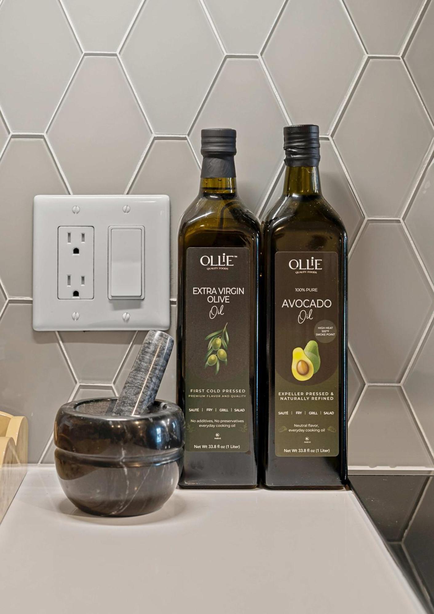 Apartment Cozy Family In With A Pool And Gym