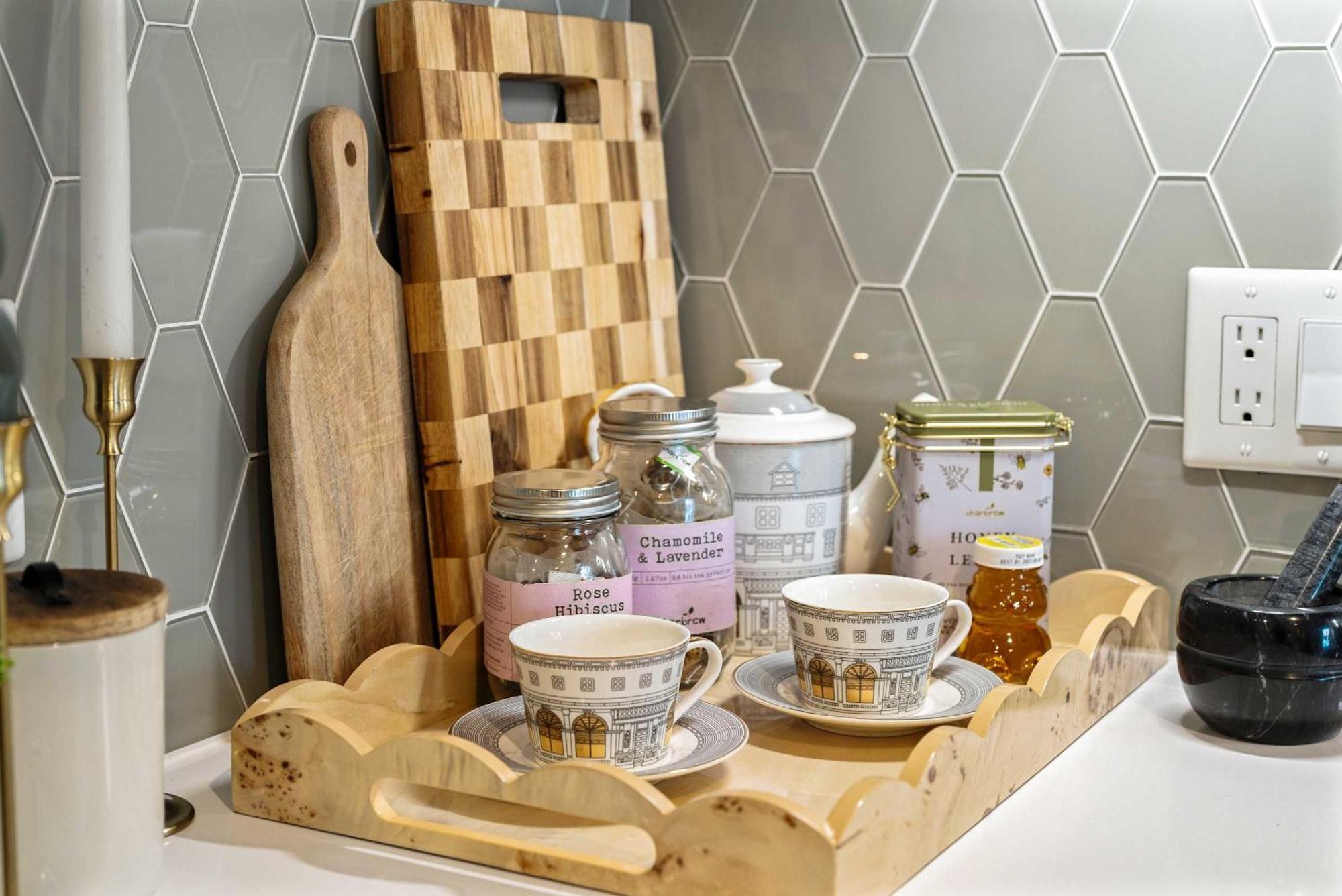 Apartment The Dazzling Two-bedroom Two-bath In *