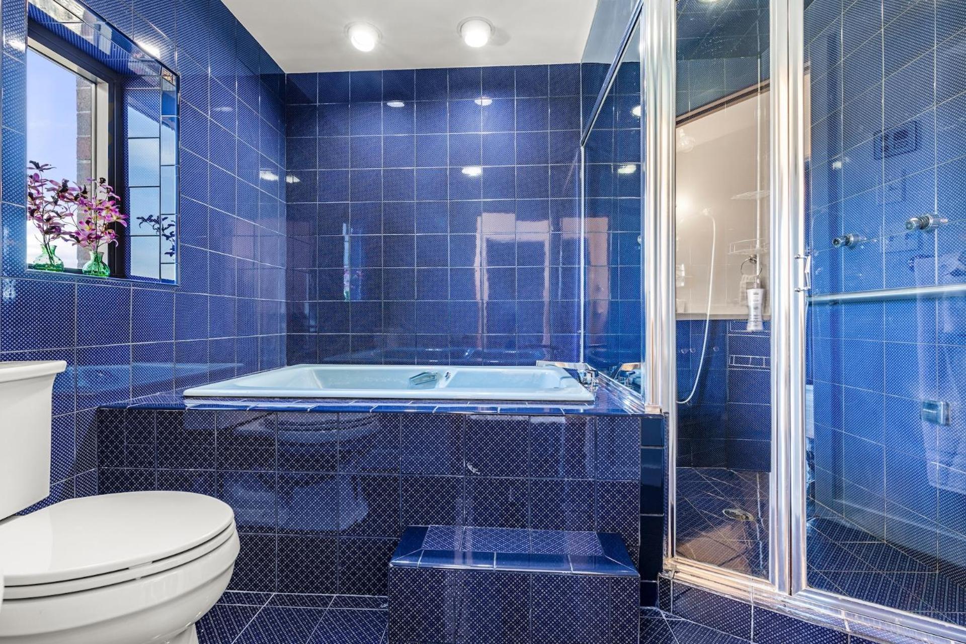 Luxury Massive Penthouse In Watertown * Boston