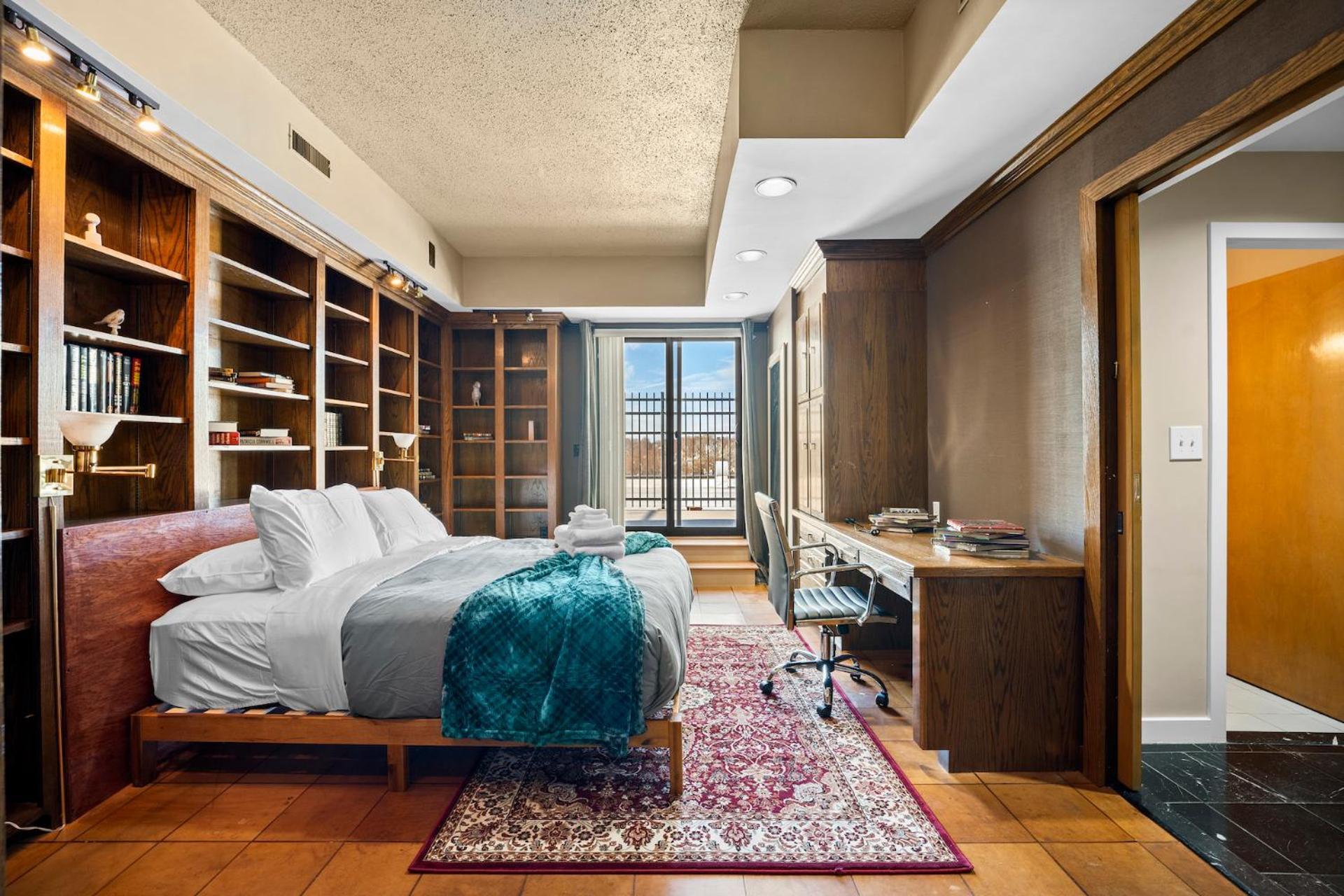 Luxury Massive Penthouse In Watertown Boston