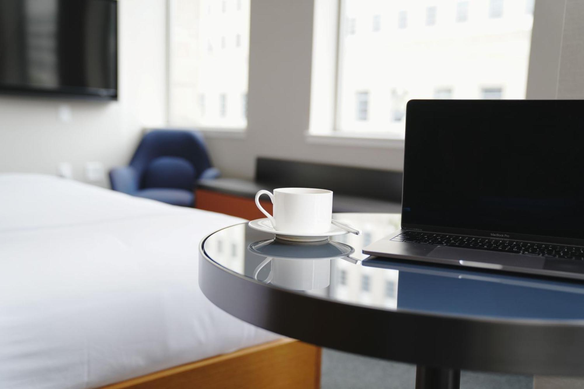 Aka Back Bay Hotel 4*