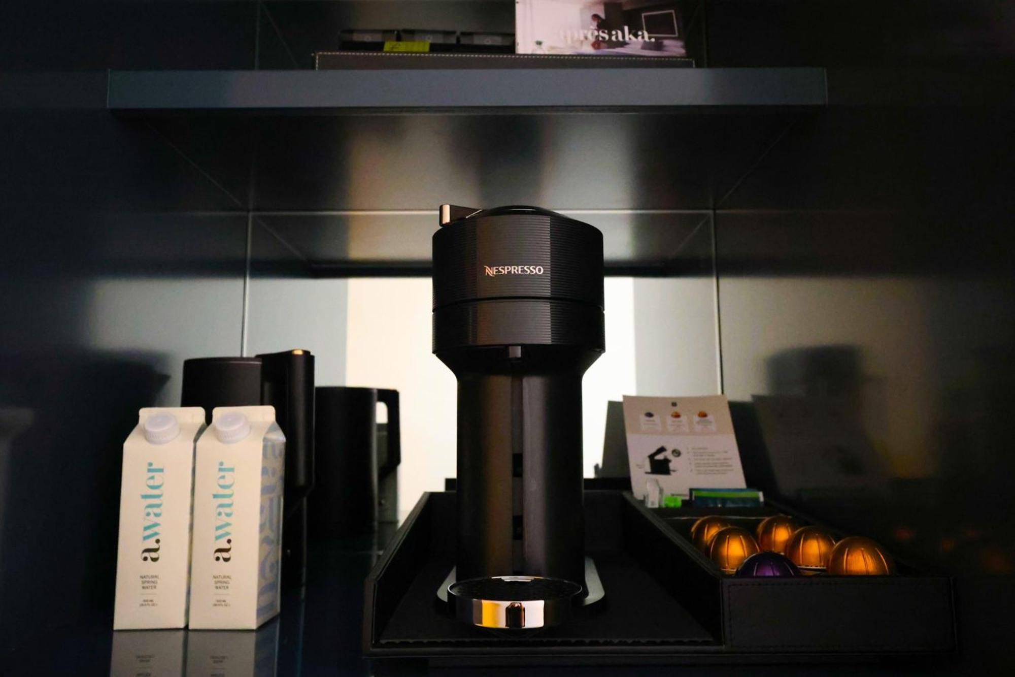 Aka Back Bay Hotel 4*