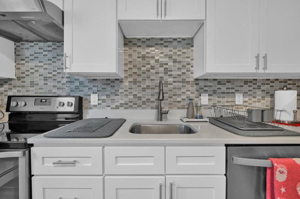 Location+comfort+convenience Apartment