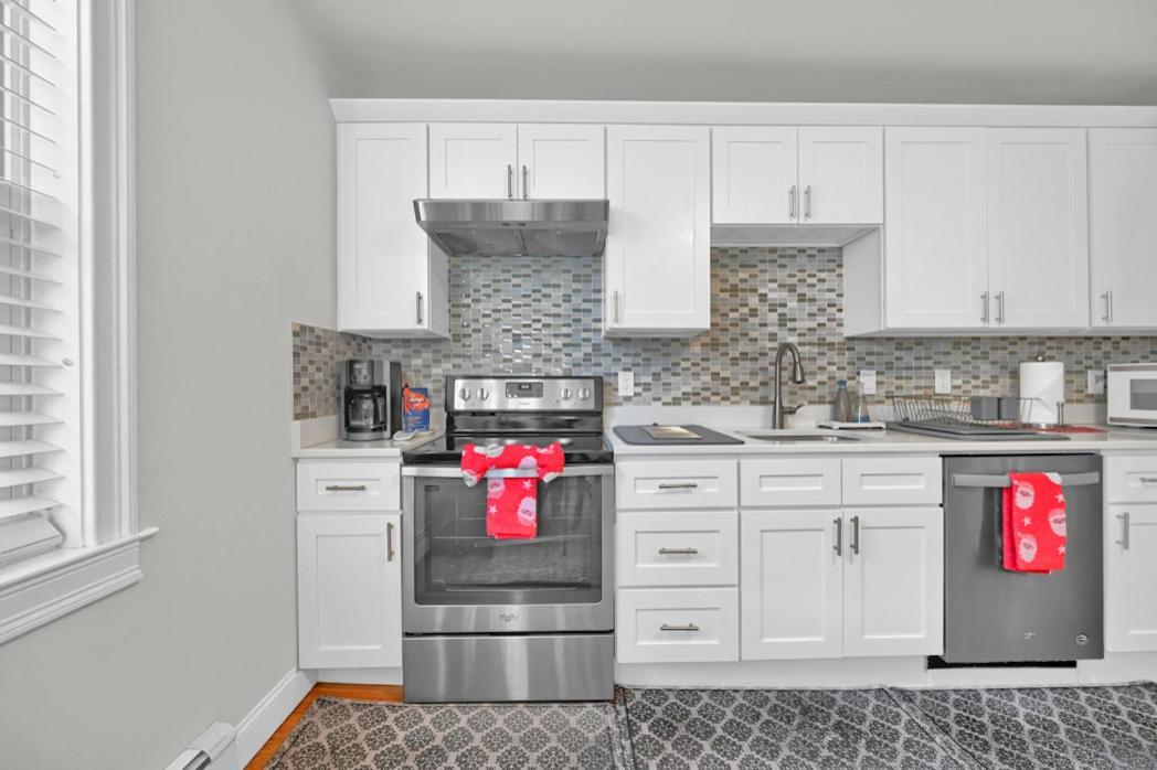 Location+comfort+convenience * Boston