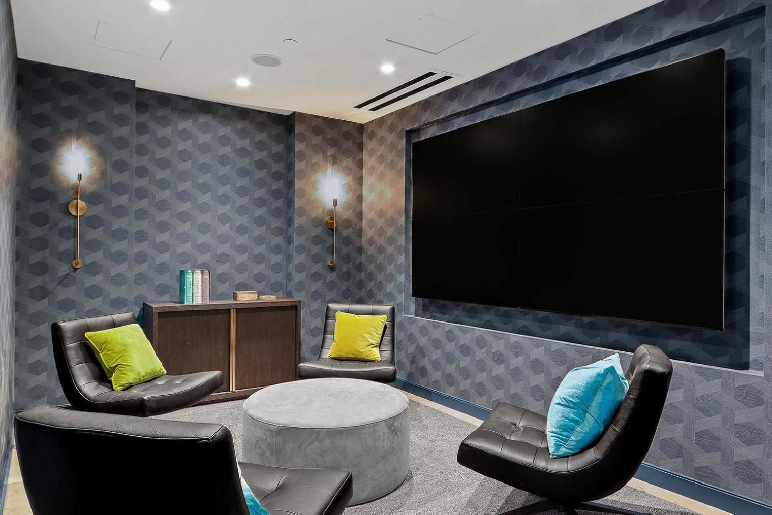 Blueground Shawmut Pool Nr Common Bos-1236