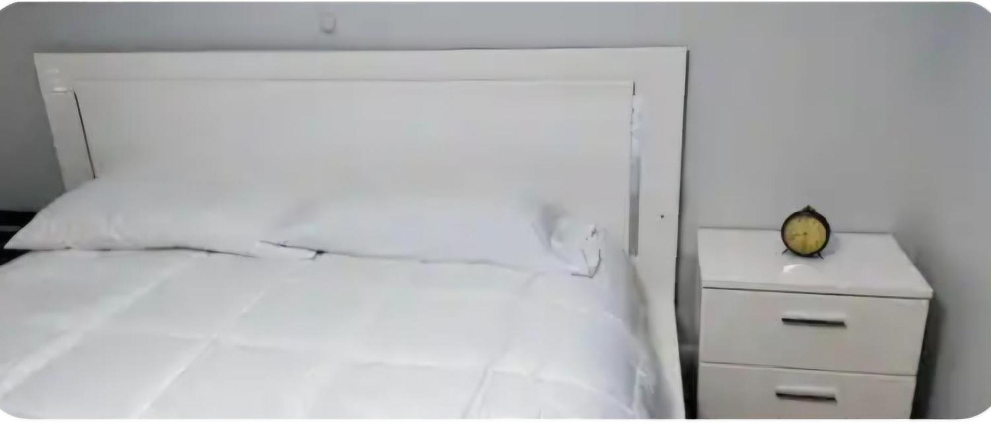 Available In A Hyde Park, Neighborhood Homestay Boston