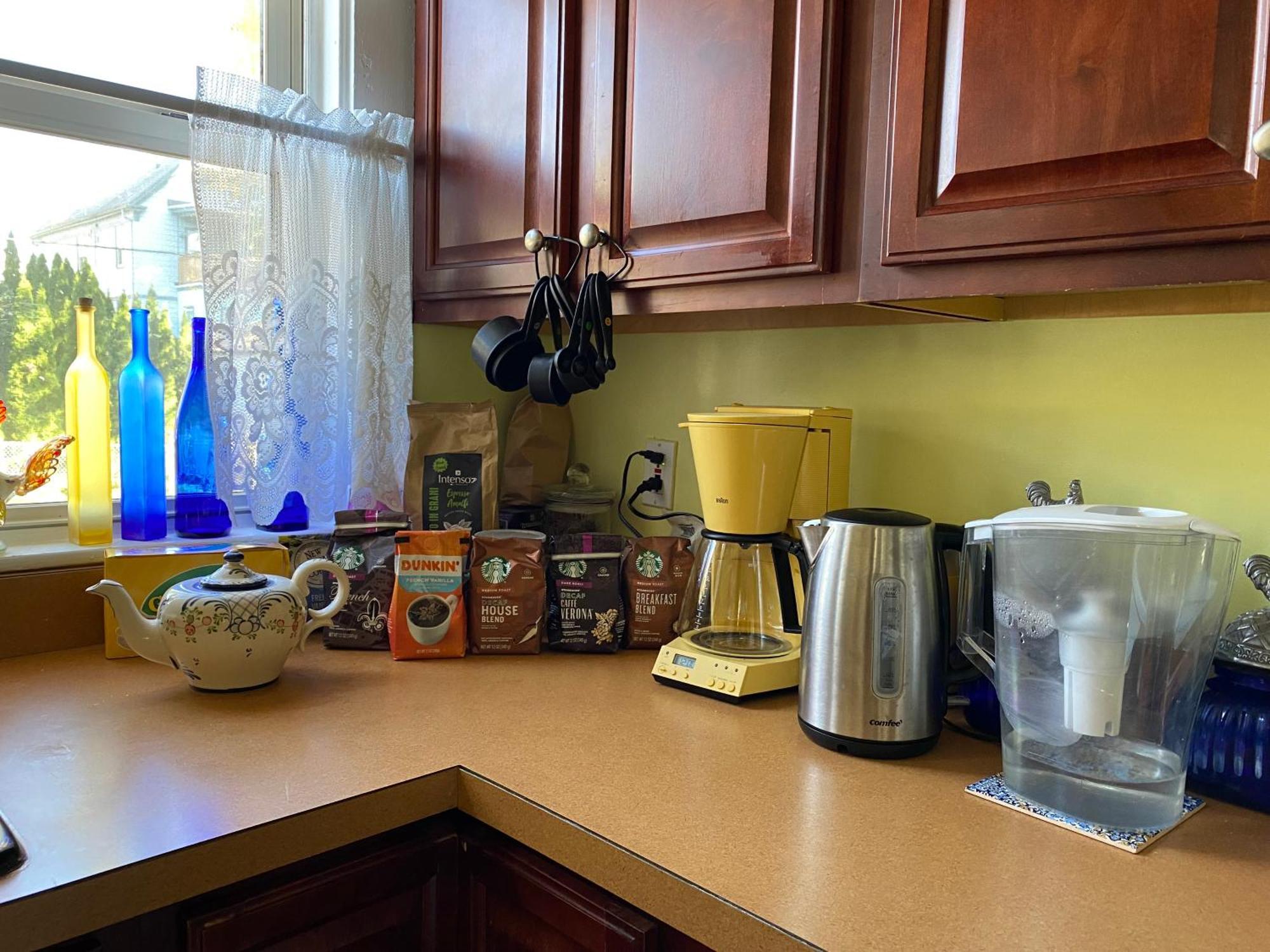 Homestay Large Bedroom With Private Bathroom Step To Train &buses In