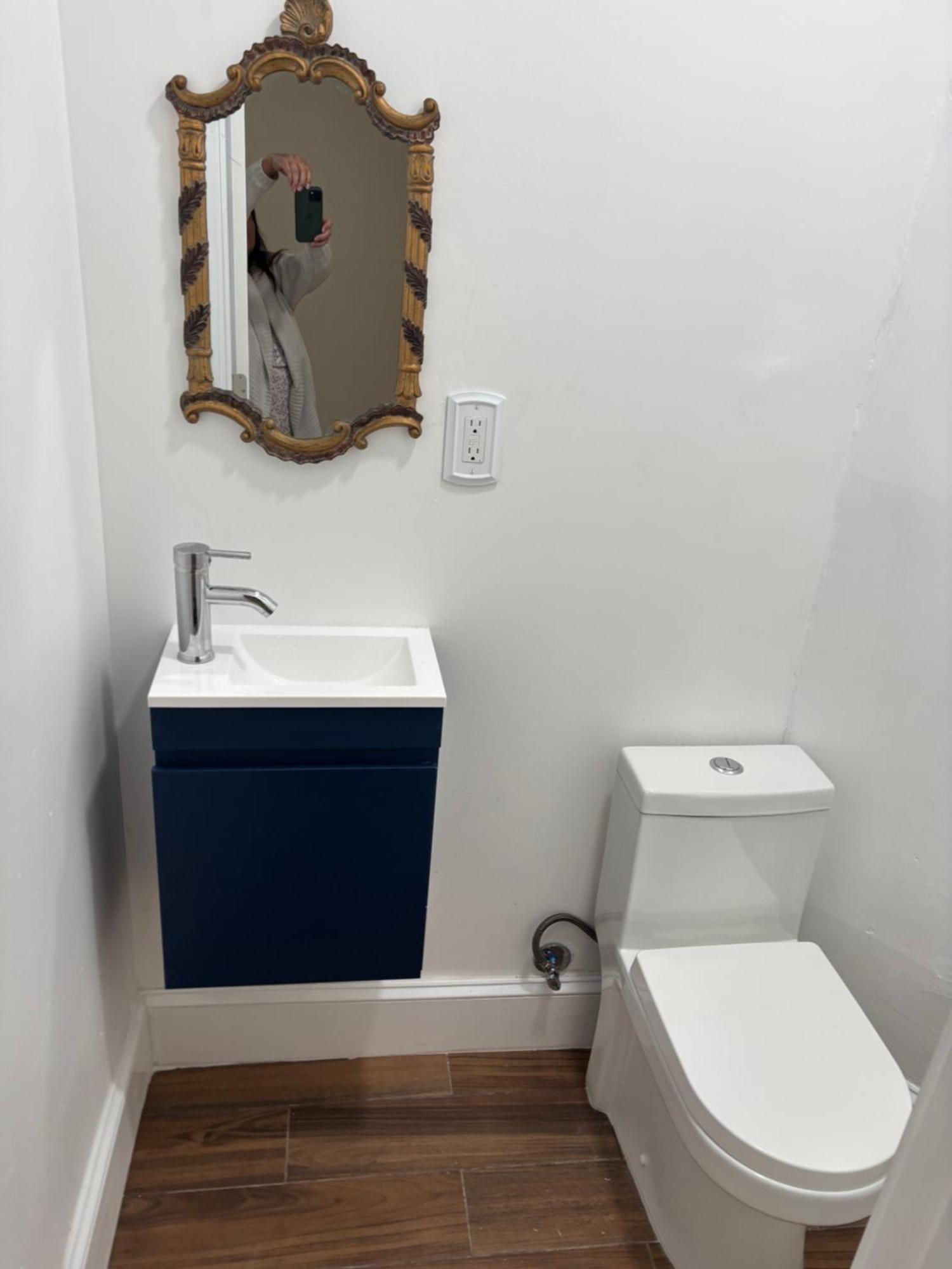 Homestay Private Bedroom Near Train&buses