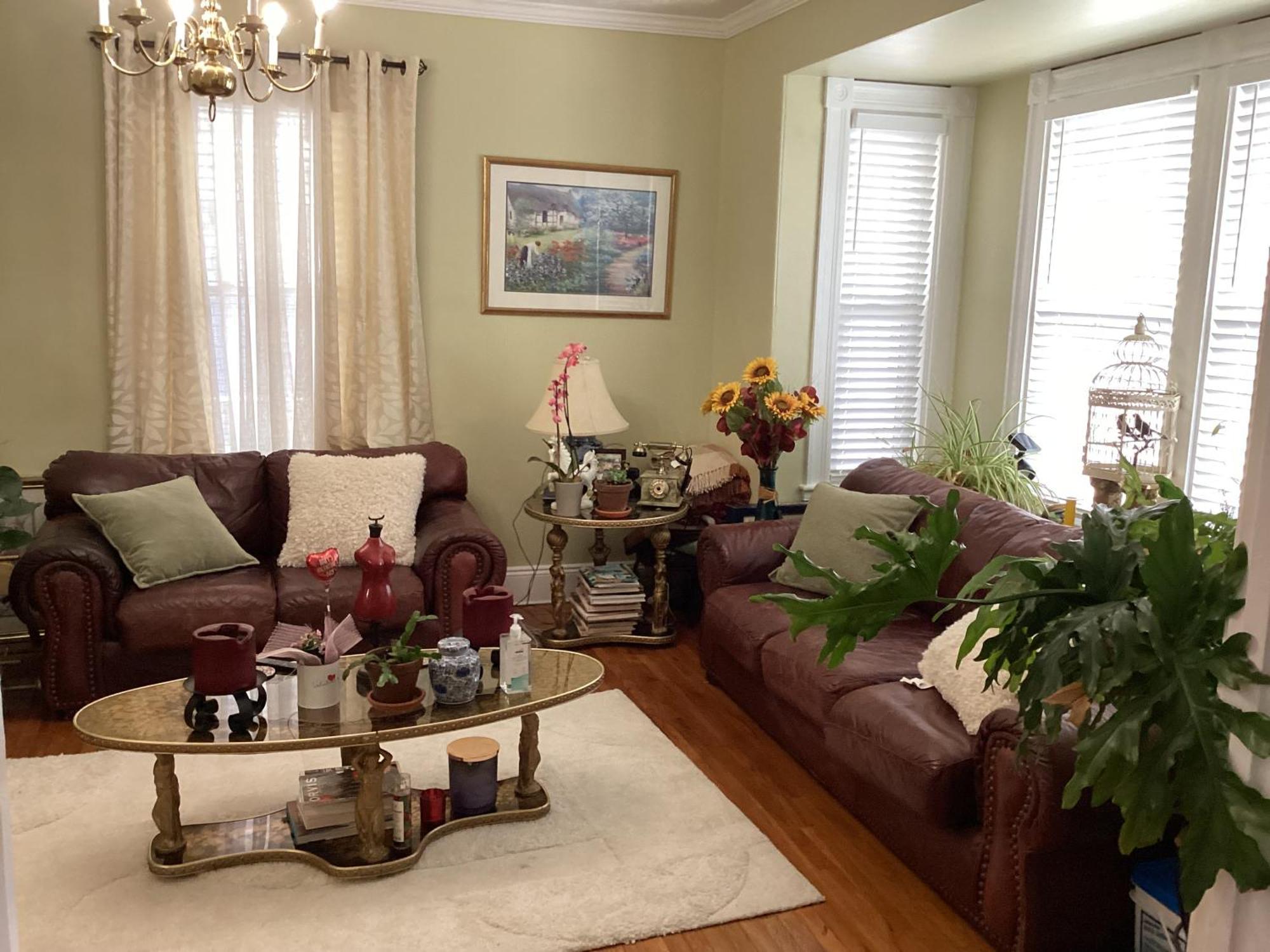 Private Bedroom Near Train&buses * Boston