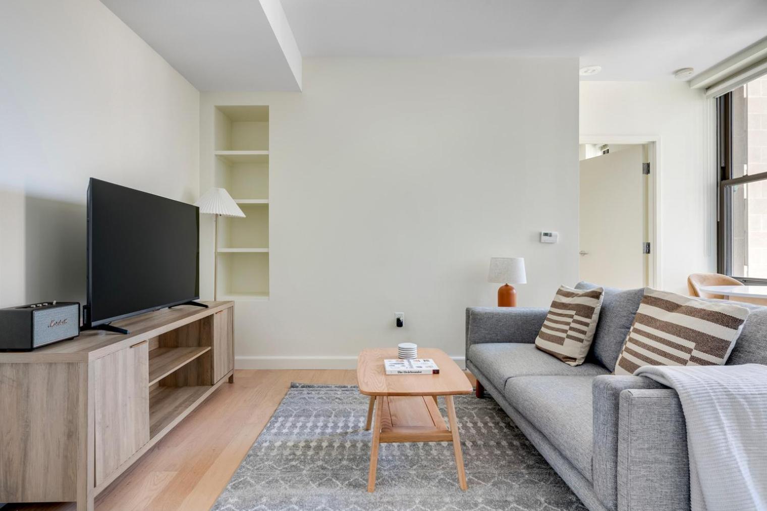 Blueground Bay Village Fitness Center Nr Common Bos-1235 Apartment *