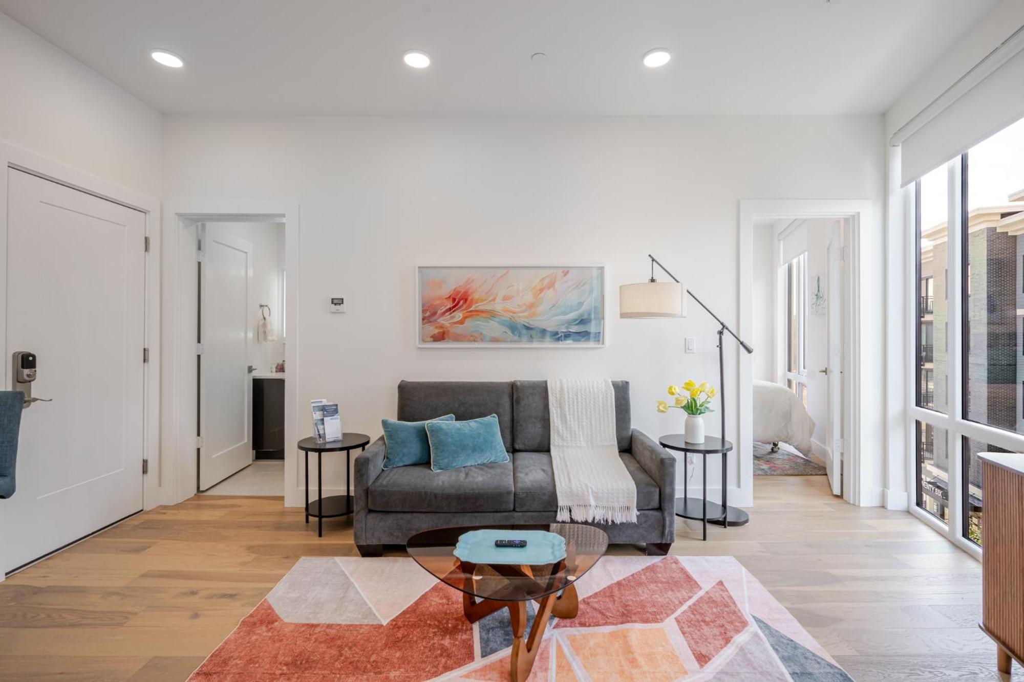 Luxury 1-bed At The Vera Landing Mbta Apartment Boston