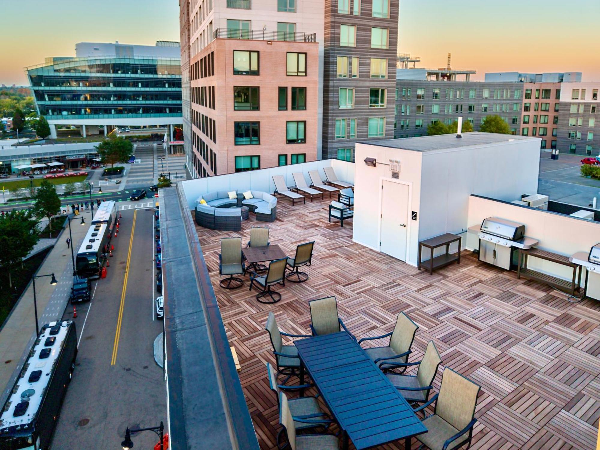 Apartment Landing Luxury Studio, Roof Deck, Near Mbta Boston
