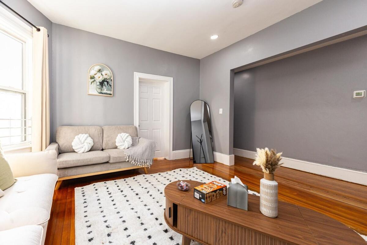 Apartment Elegant, Spacious 3bd, 1ba In Boston
