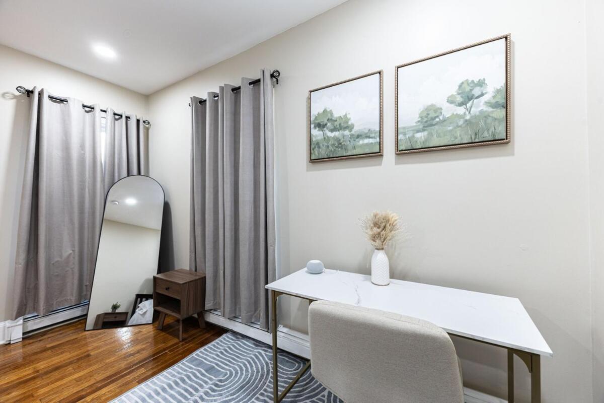 Cozy, Spacious Near Downtown * Boston