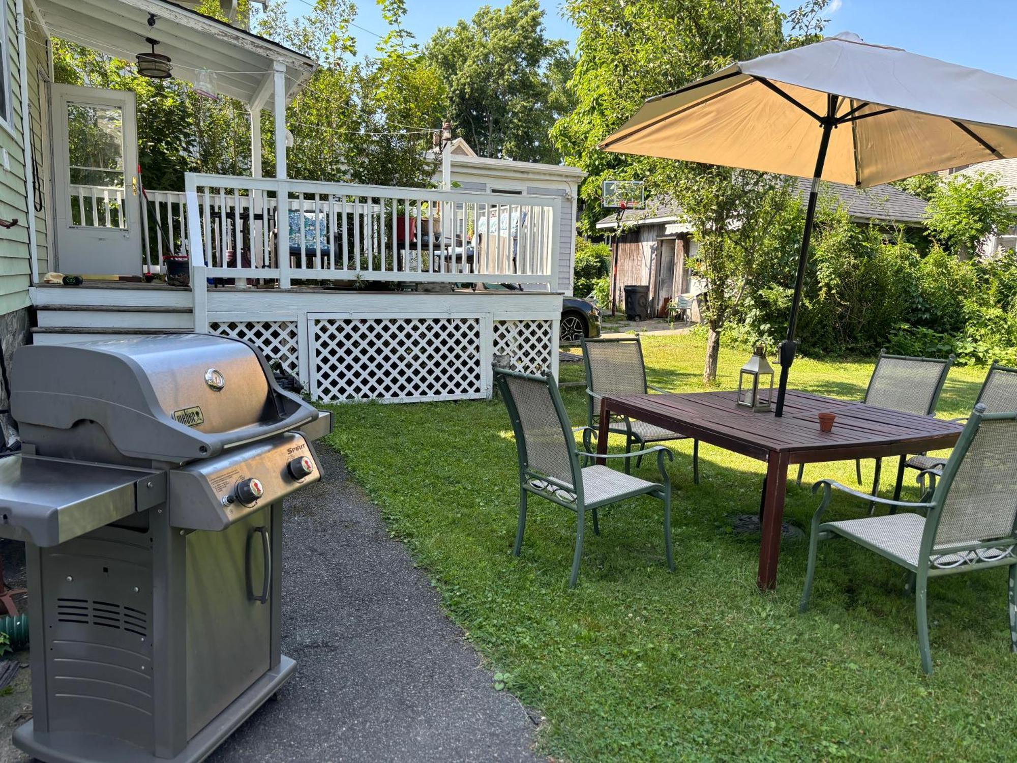 With Parking, Next To Train Or Buses, Good Neighborhood