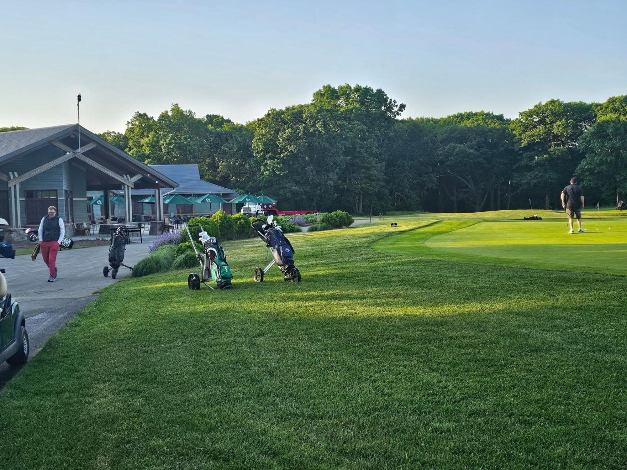 2br Lower Garden-level 20min Apartment Boston