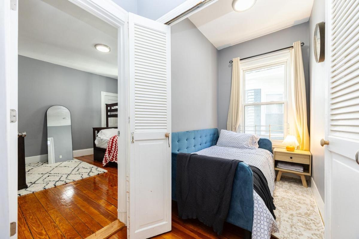 Elegant, Spacious 3bd, 1ba In * Boston