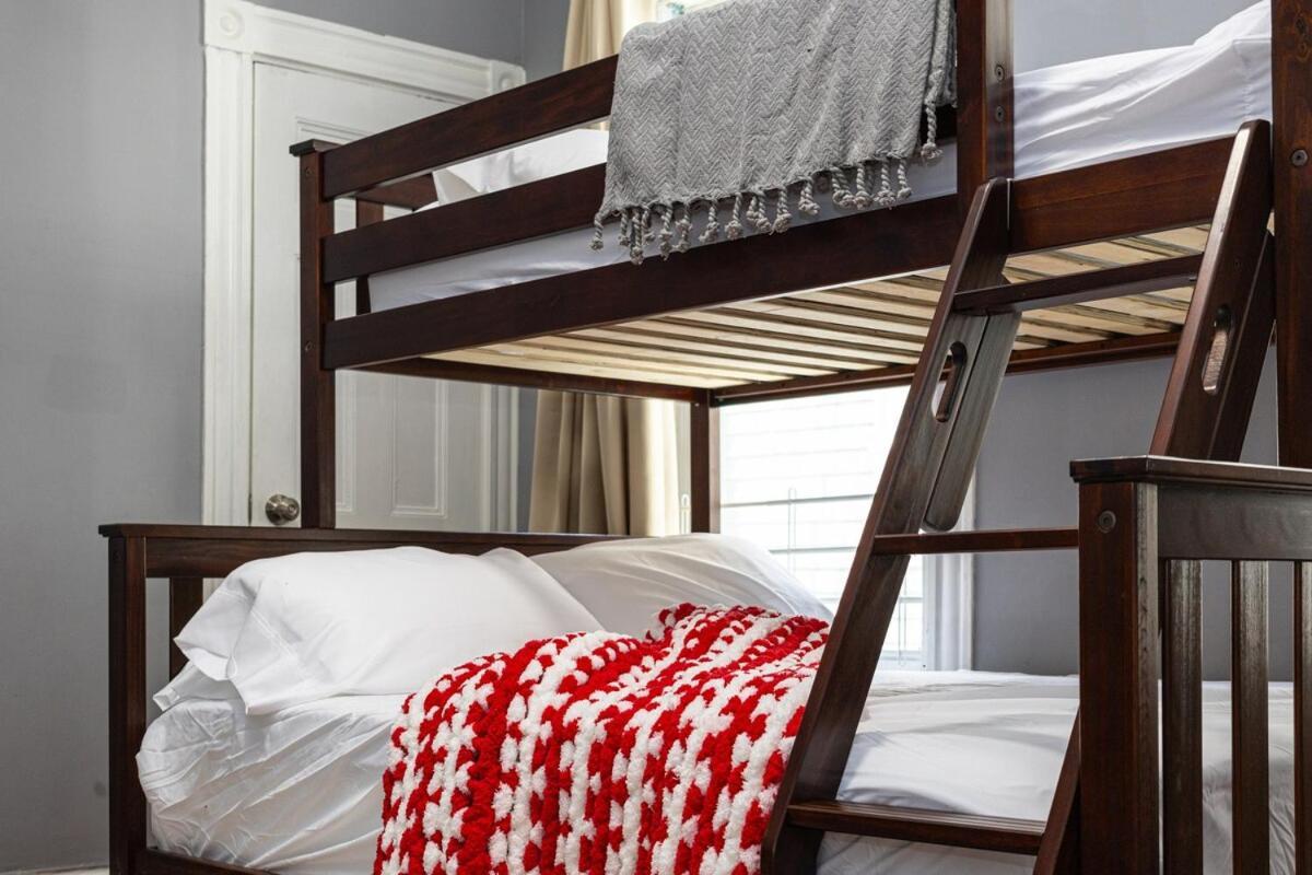 Elegant, Spacious 3bd, 1ba In