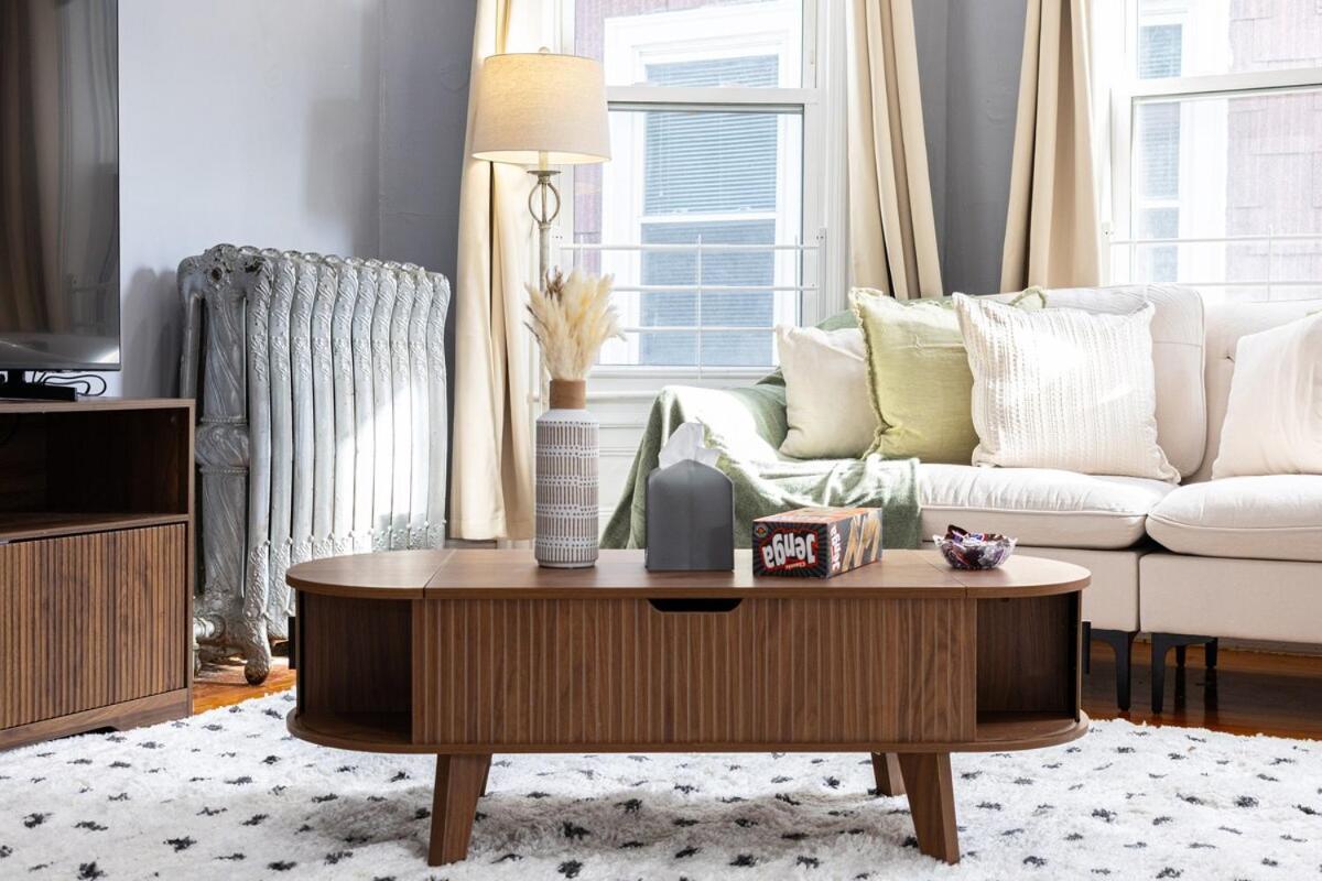 Elegant, Spacious 3bd, 1ba In *