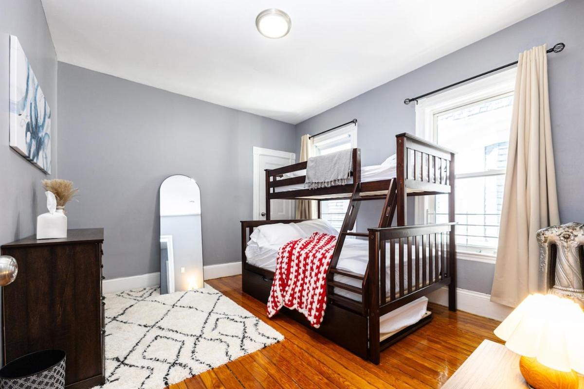 Elegant, Spacious 3bd, 1ba In Boston