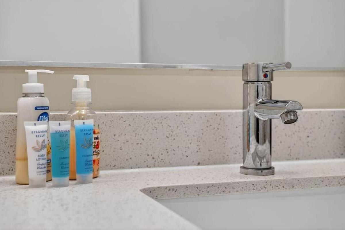 Apartment Luxury 2br 2ba Prime Downtown Boston