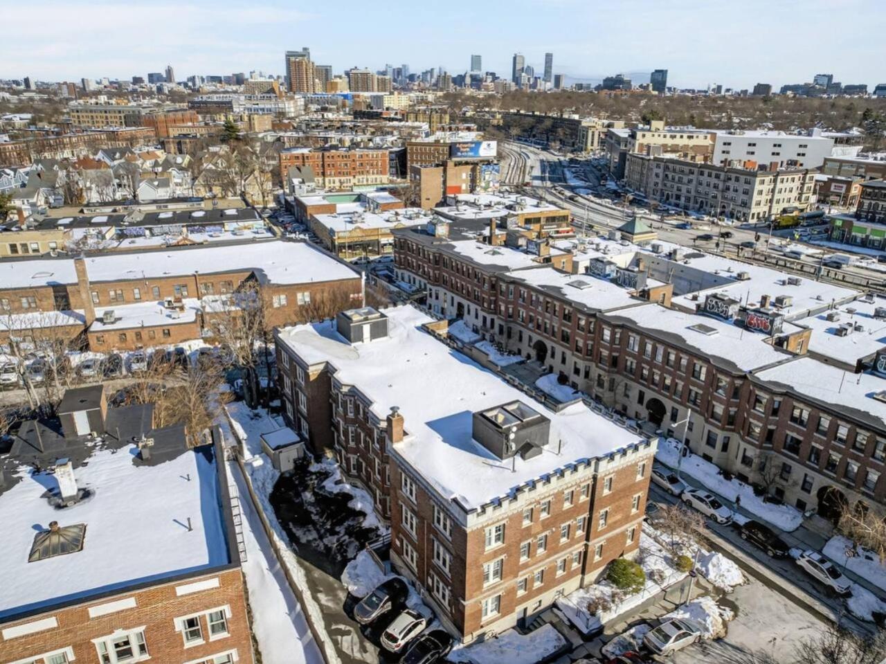 Apartment Charming 2br In