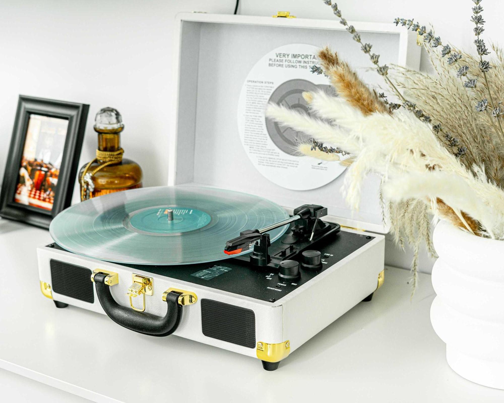 South End Fireplace Gym & Pool Access *